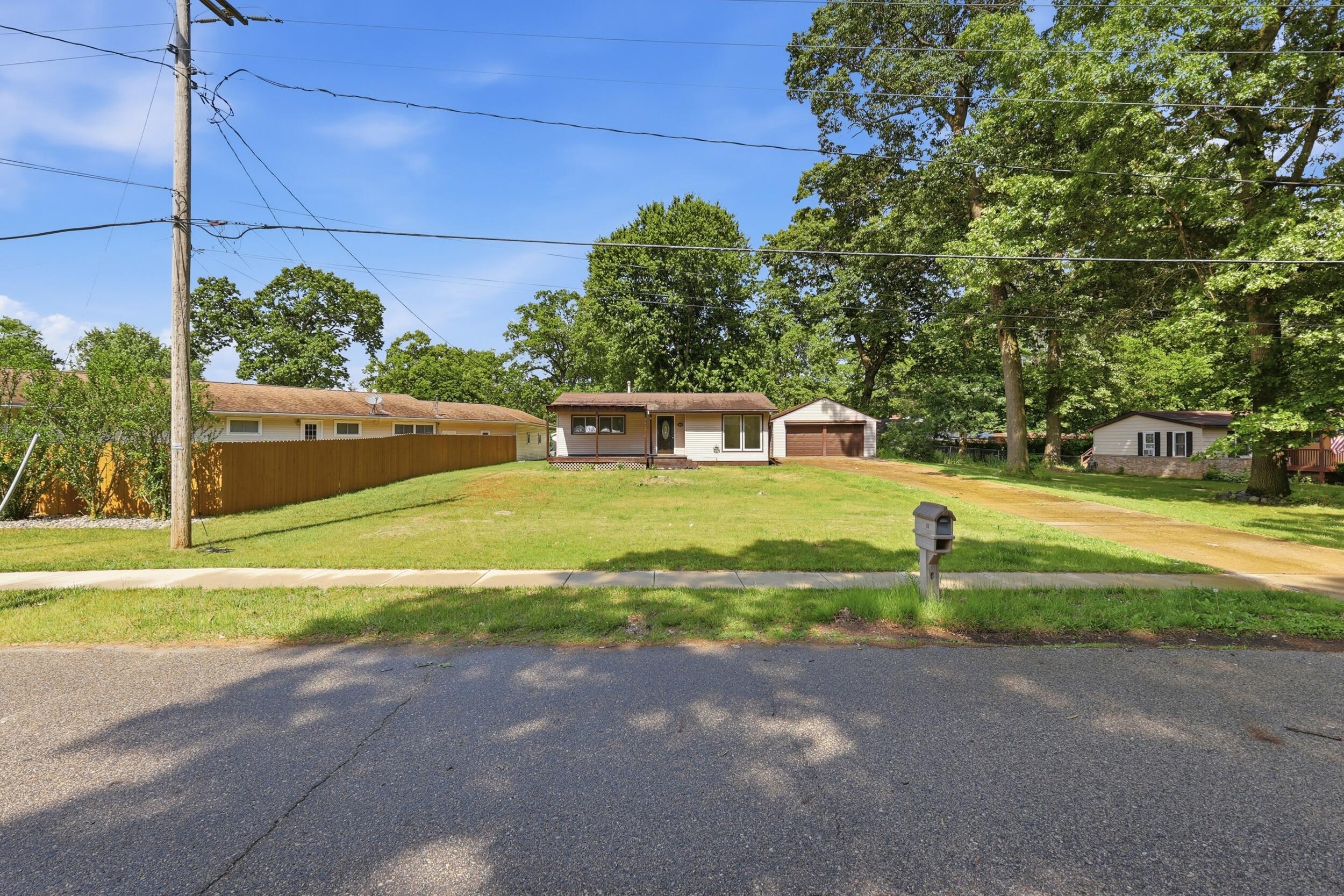 310 N John Street Decatur MI 49045