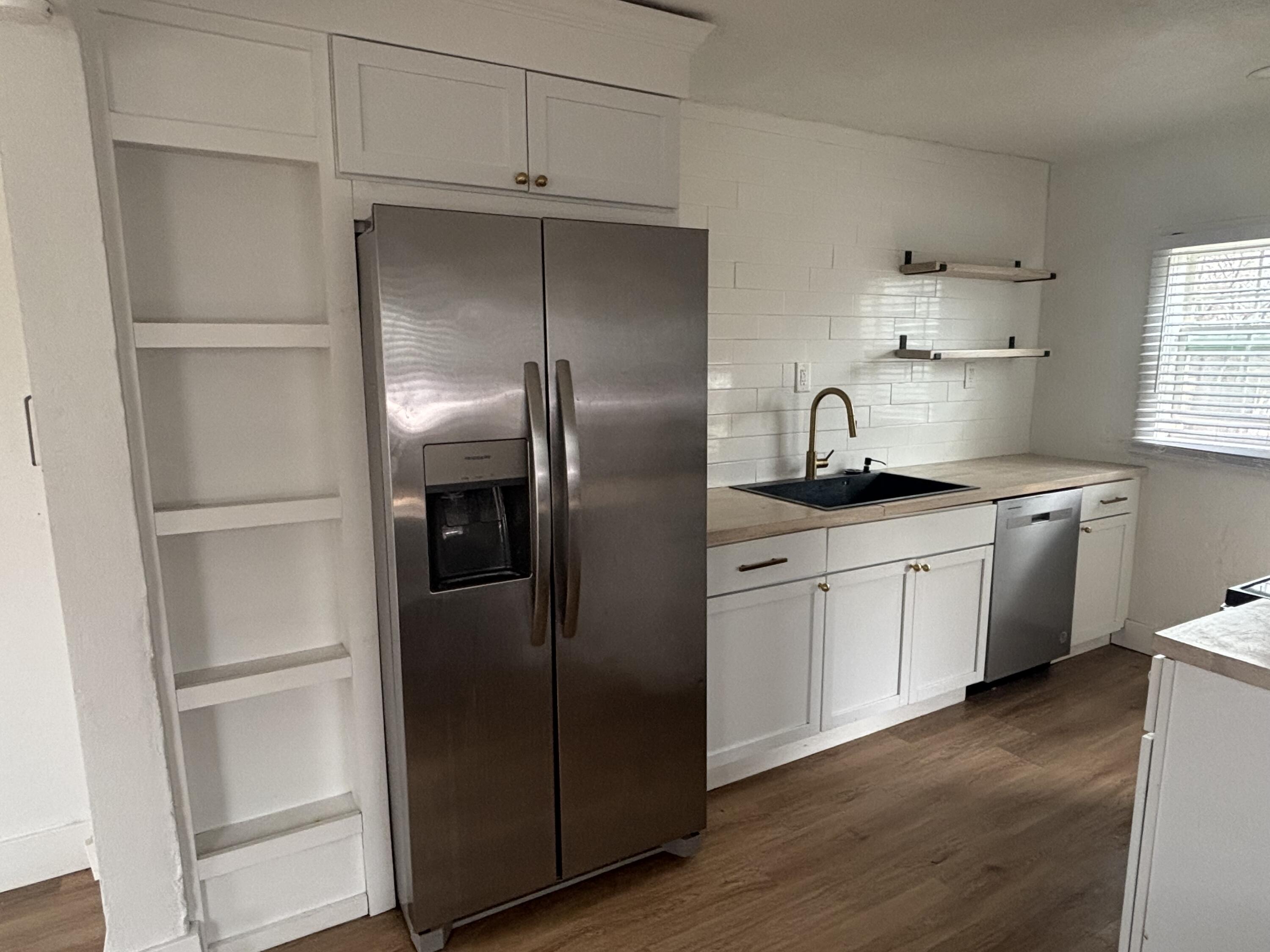 2228 Regent Street Kalamazoo MI 49004