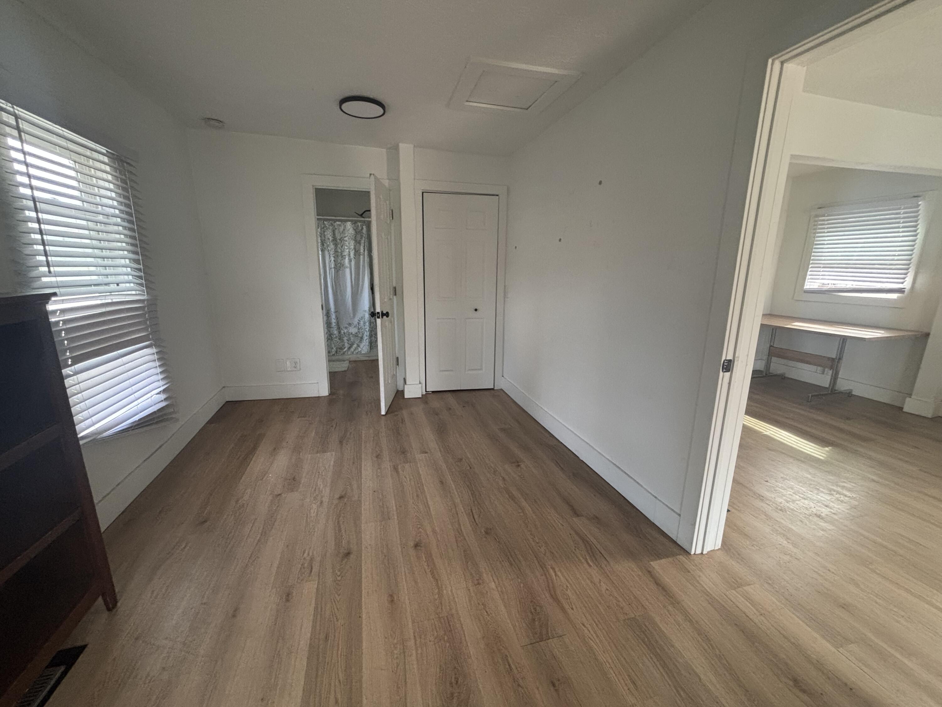 2228 Regent Street Kalamazoo MI 49004