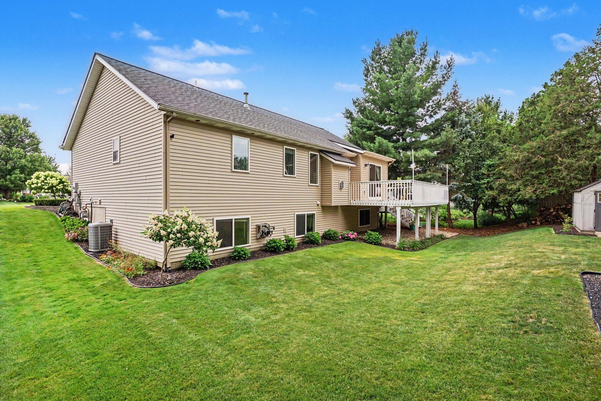 10327 Sara Mae Drive Zeeland MI 49464