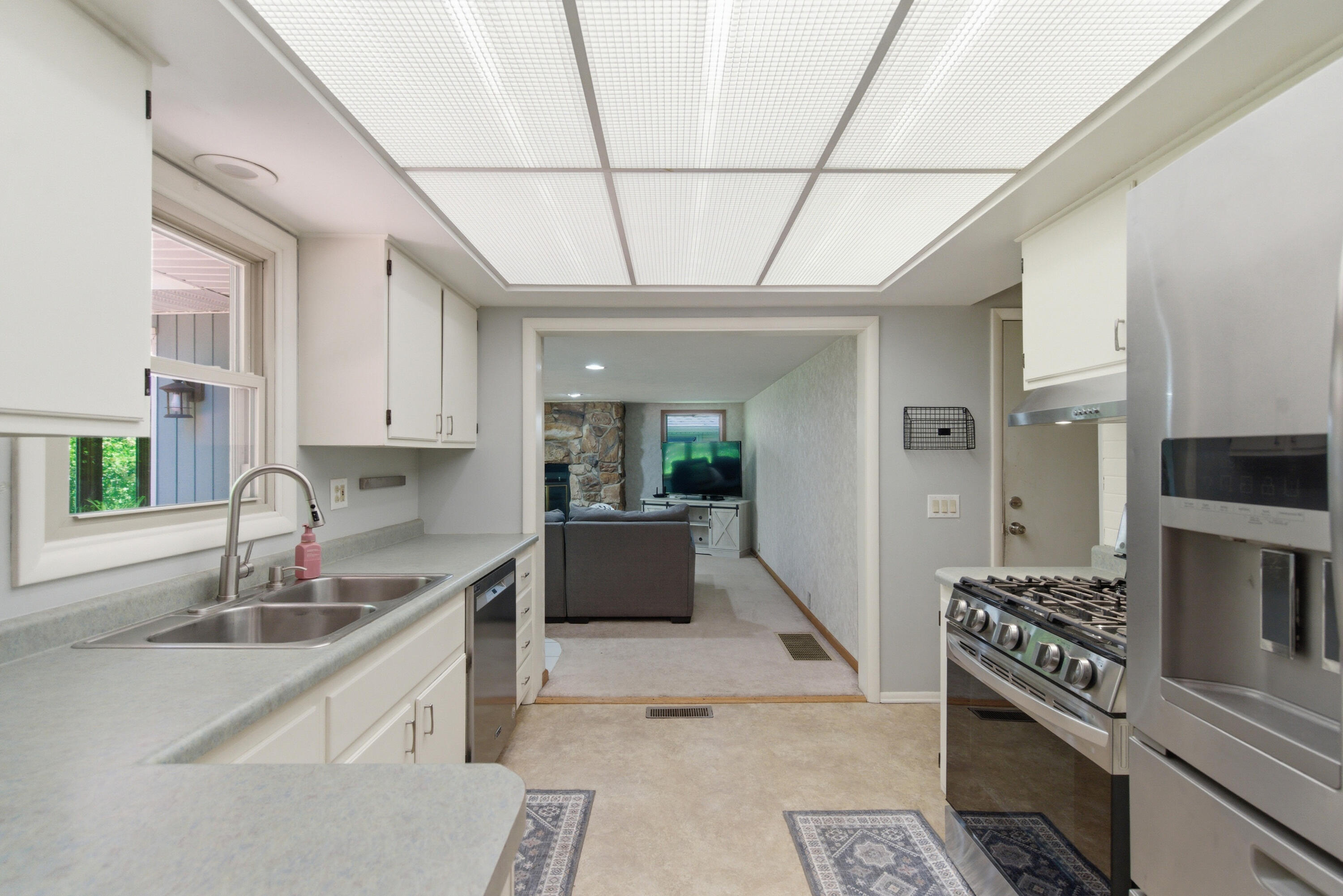 3312 Tamsin Avenue Kalamazoo MI 49008