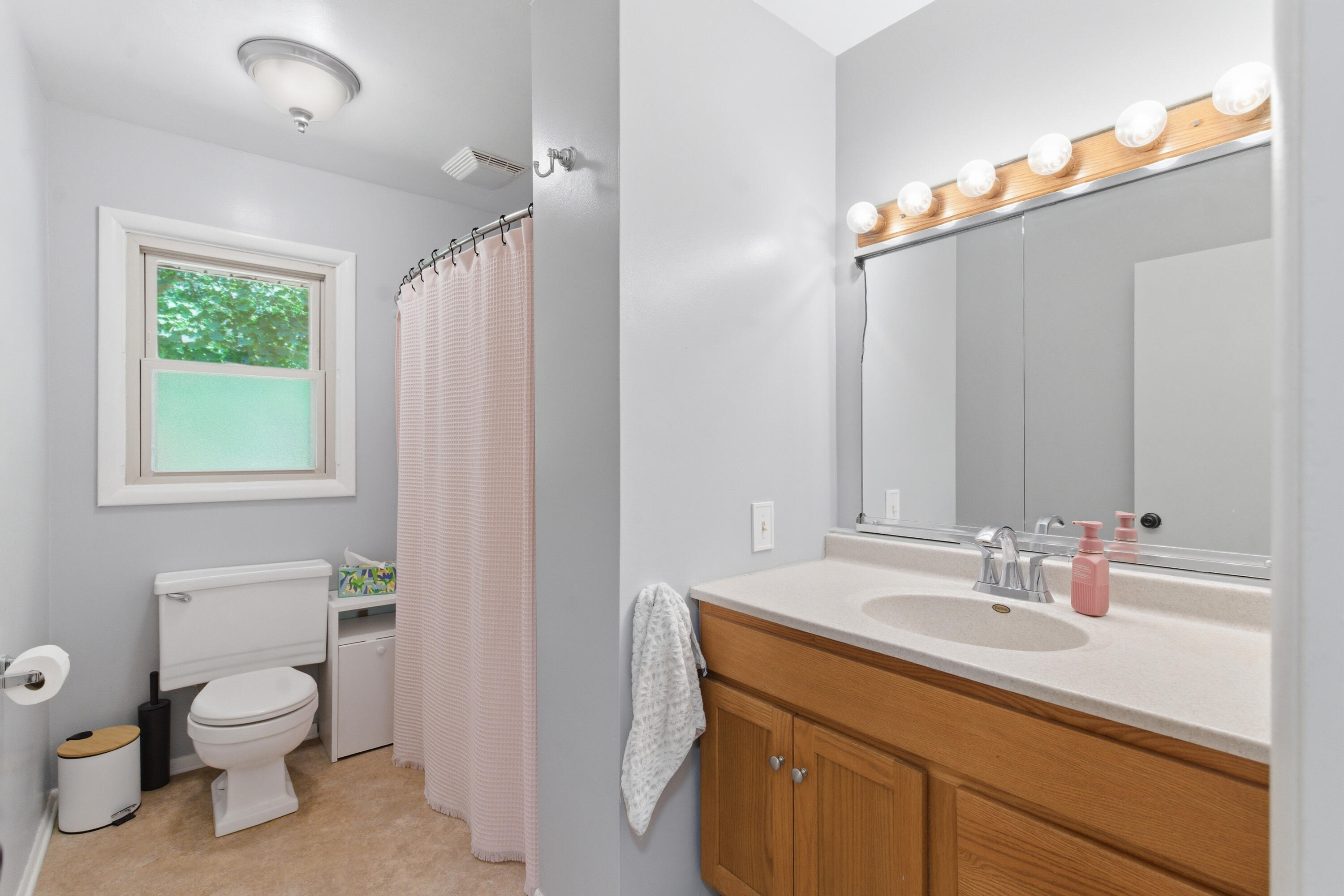 3312 Tamsin Avenue Kalamazoo MI 49008