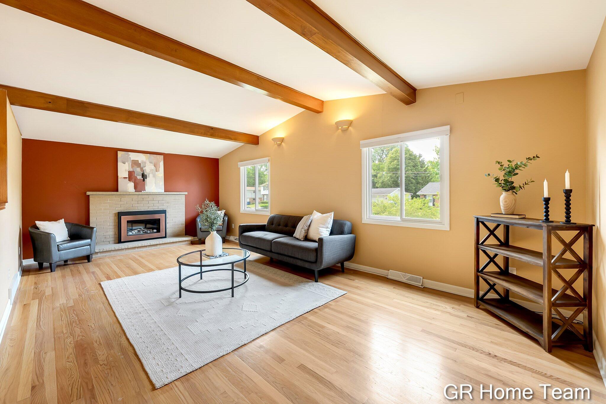 895 Bellewood Drive SE Grand Rapids MI 49508