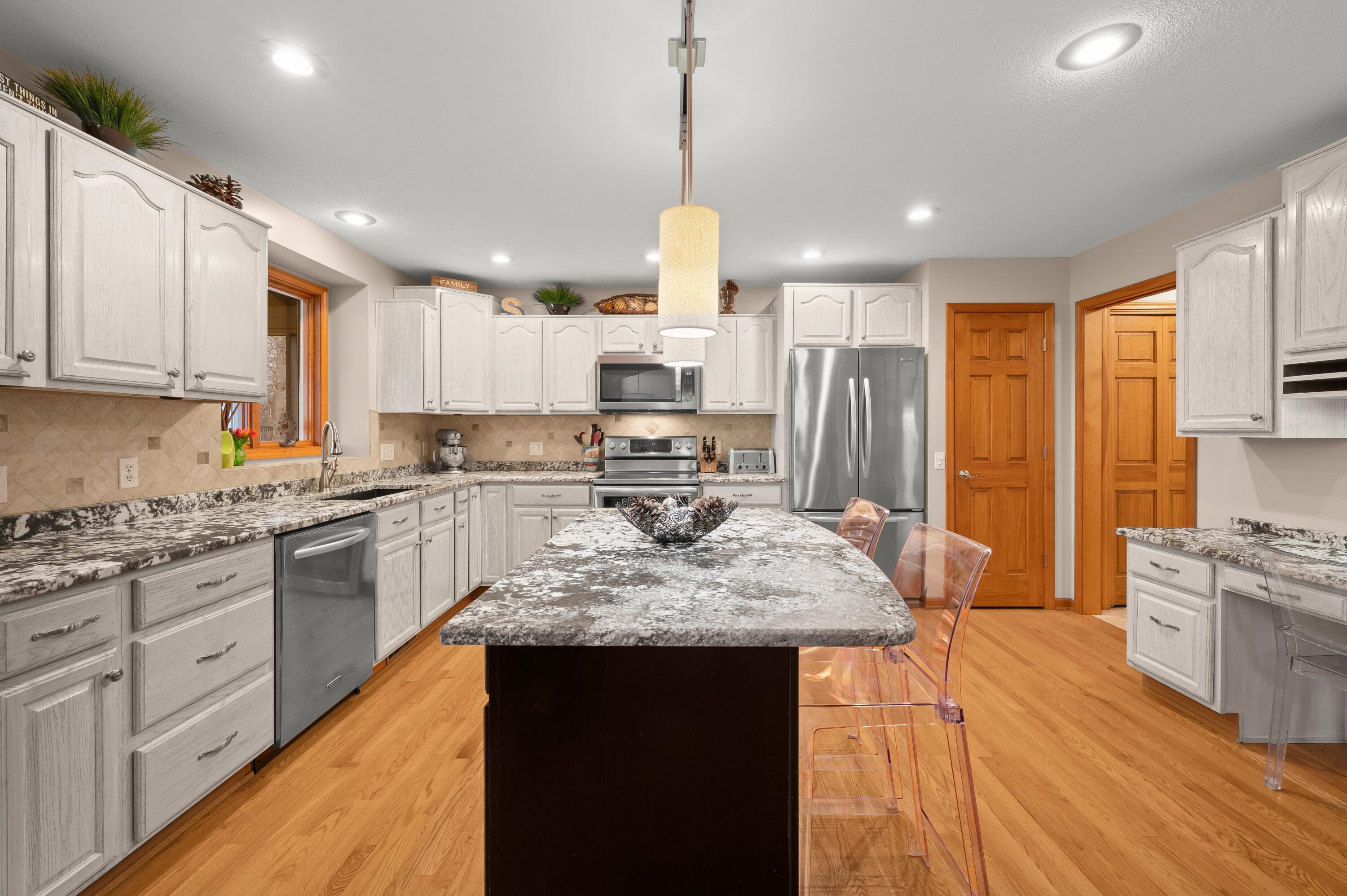 9847 Quail Run Court Bridgman MI 49106