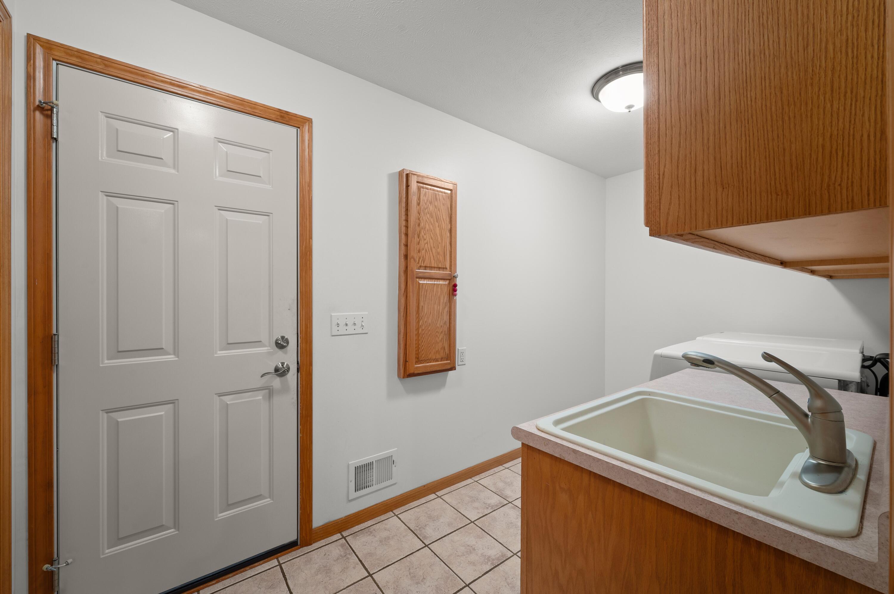 9847 Quail Run Court Bridgman MI 49106