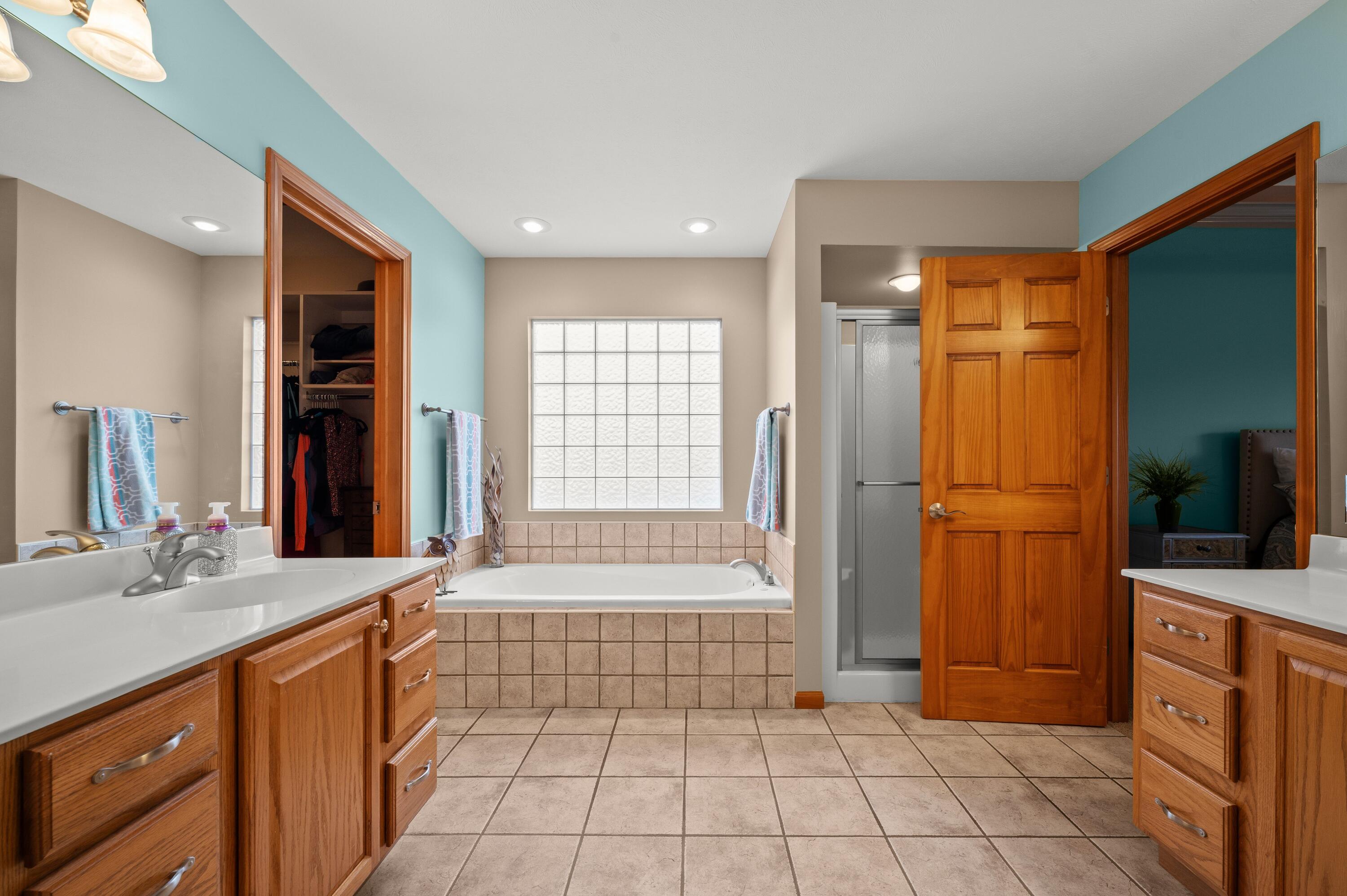 9847 Quail Run Court Bridgman MI 49106