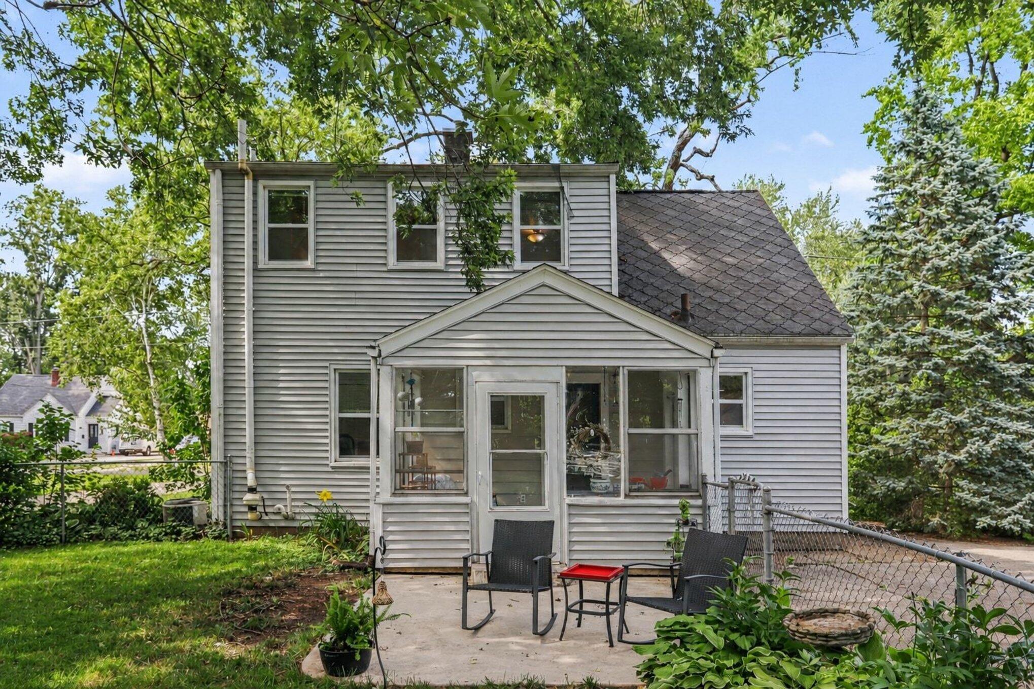 2140 Royce Avenue Kalamazoo MI 49001