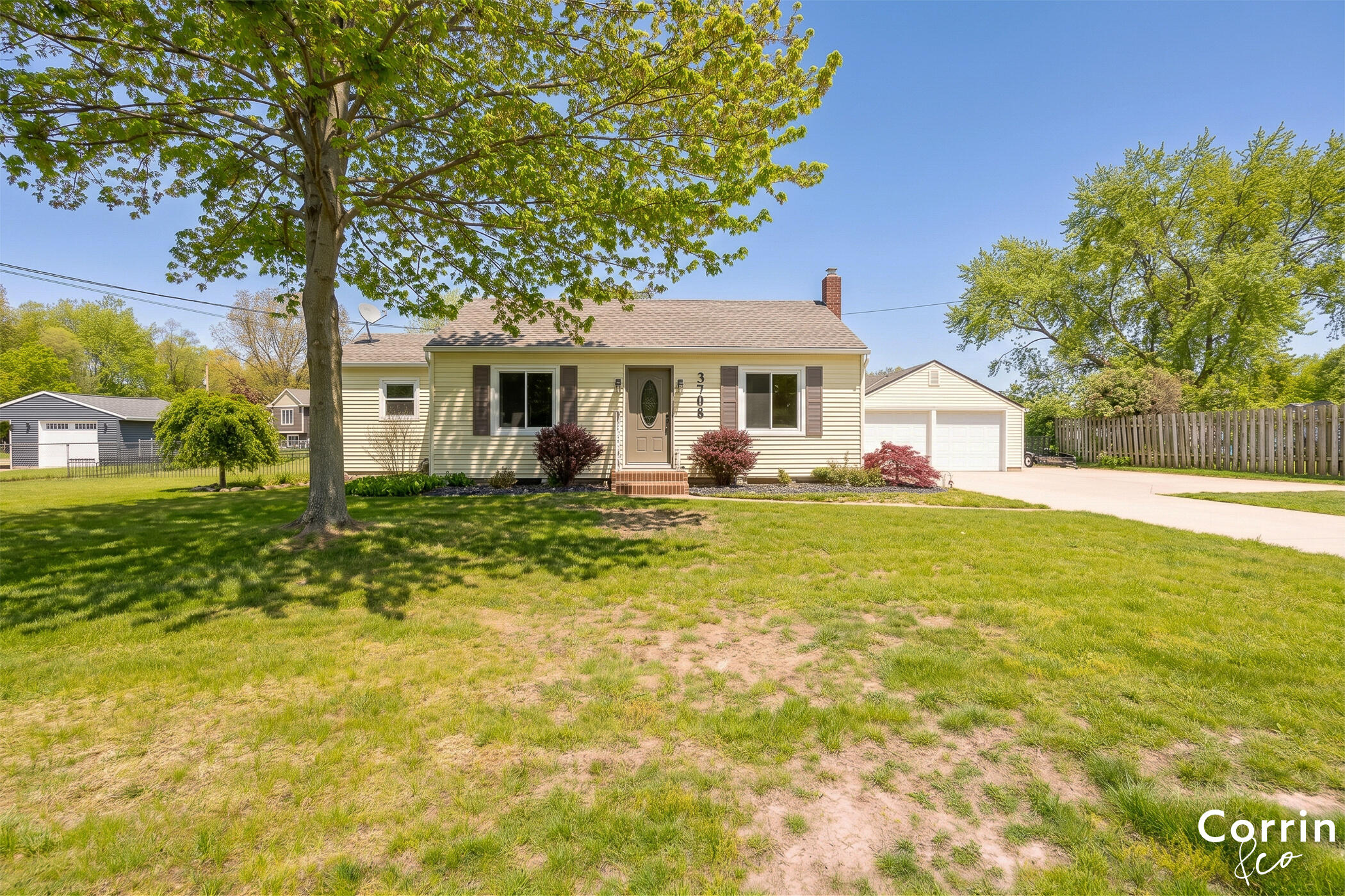 3708 Benjamin Avenue NE Grand Rapids MI 49525