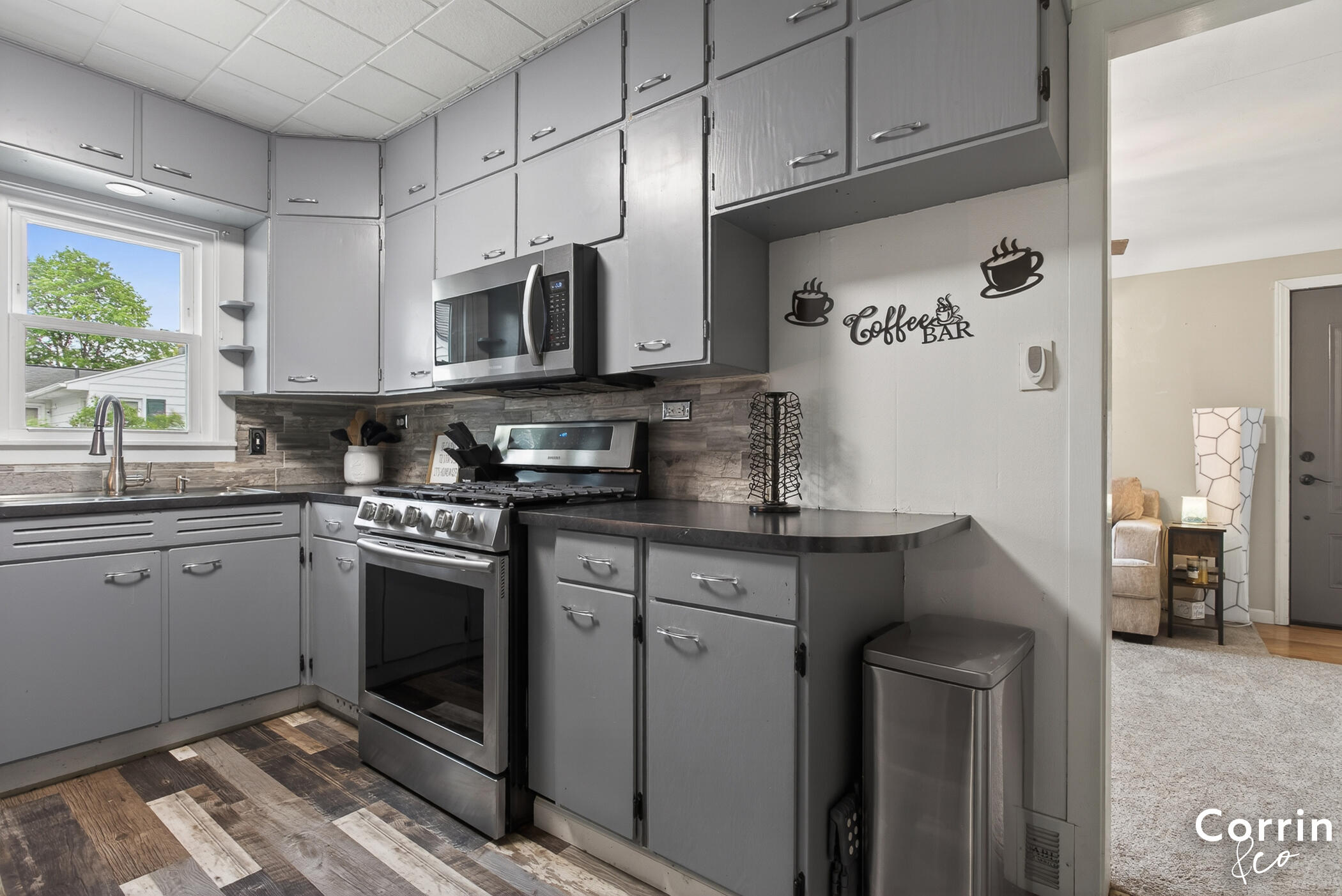 3708 Benjamin Avenue NE Grand Rapids MI 49525