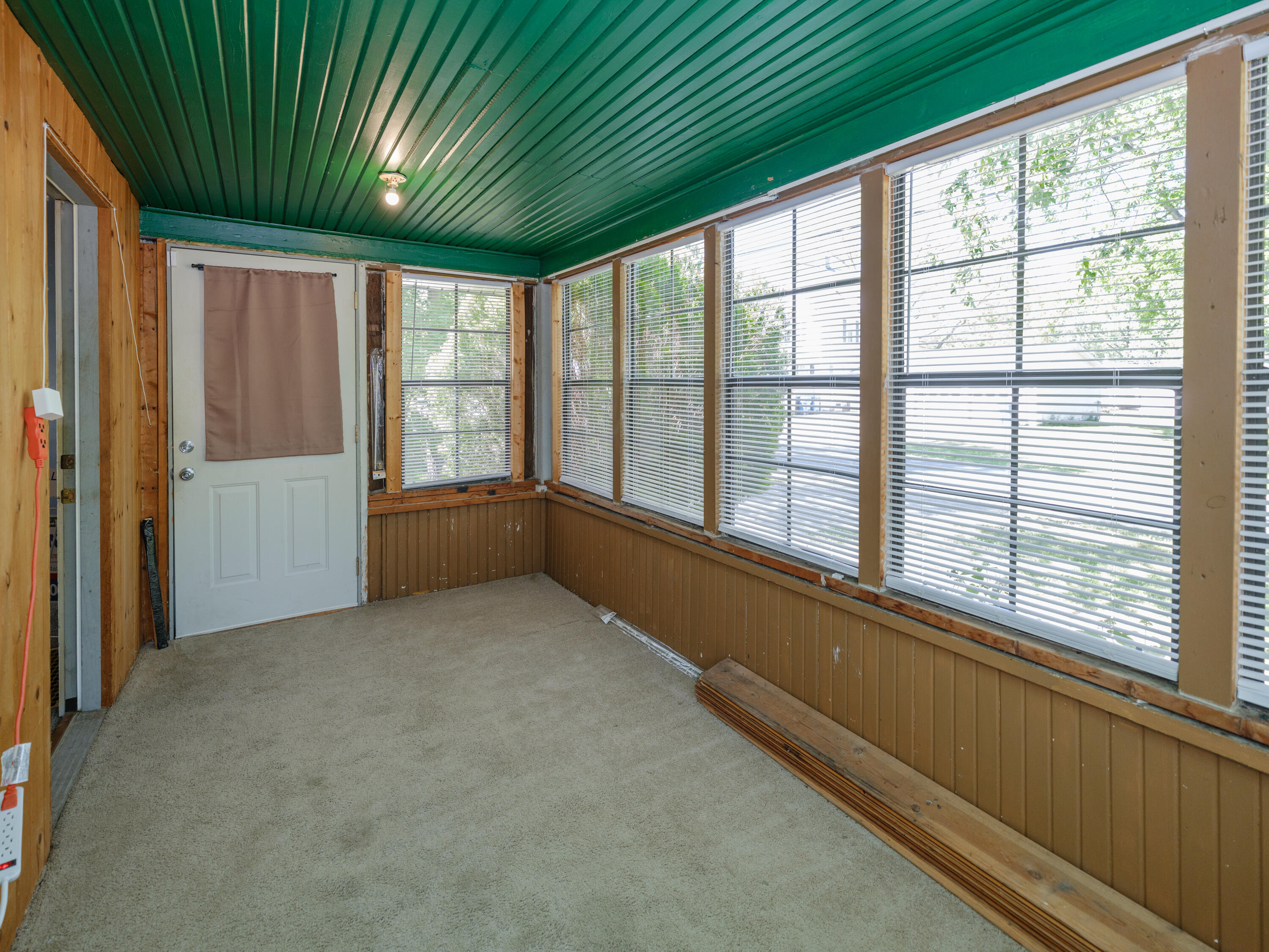 812 Washburn Avenue Kalamazoo MI 49048