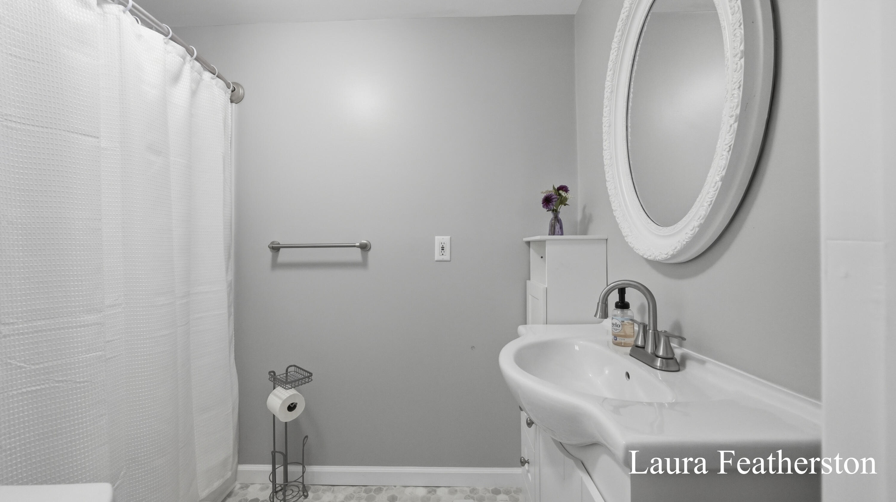 23 Colfax Street NE Grand Rapids MI 49505