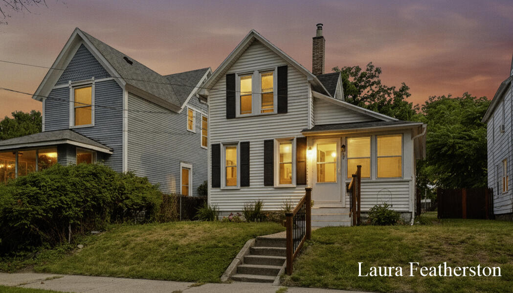 23 Colfax Street NE Grand Rapids MI 49505