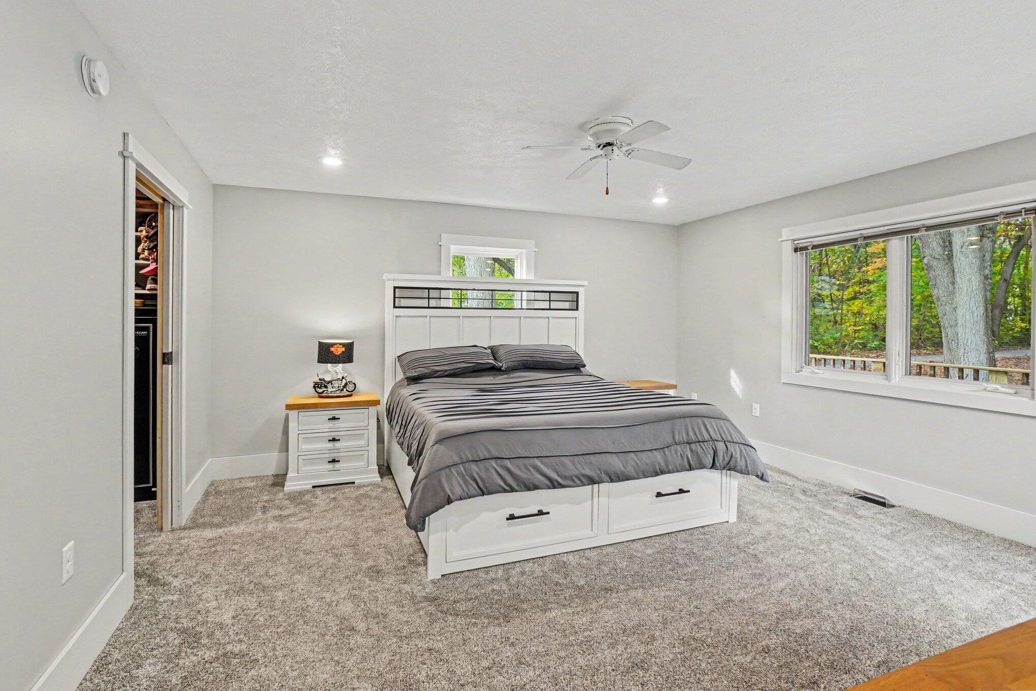 579 Howard Avenue Holland MI 49424