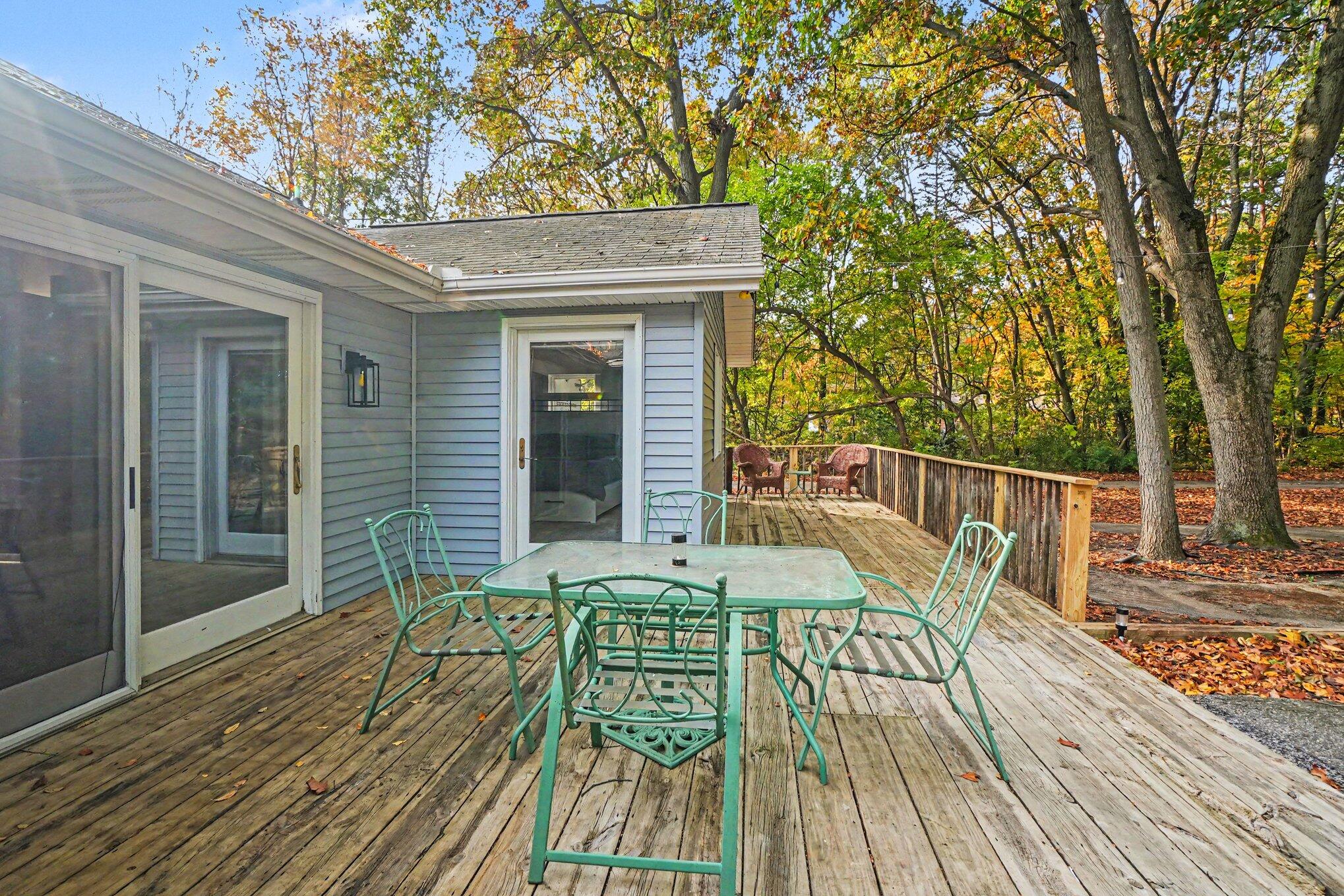 579 Howard Avenue Holland MI 49424