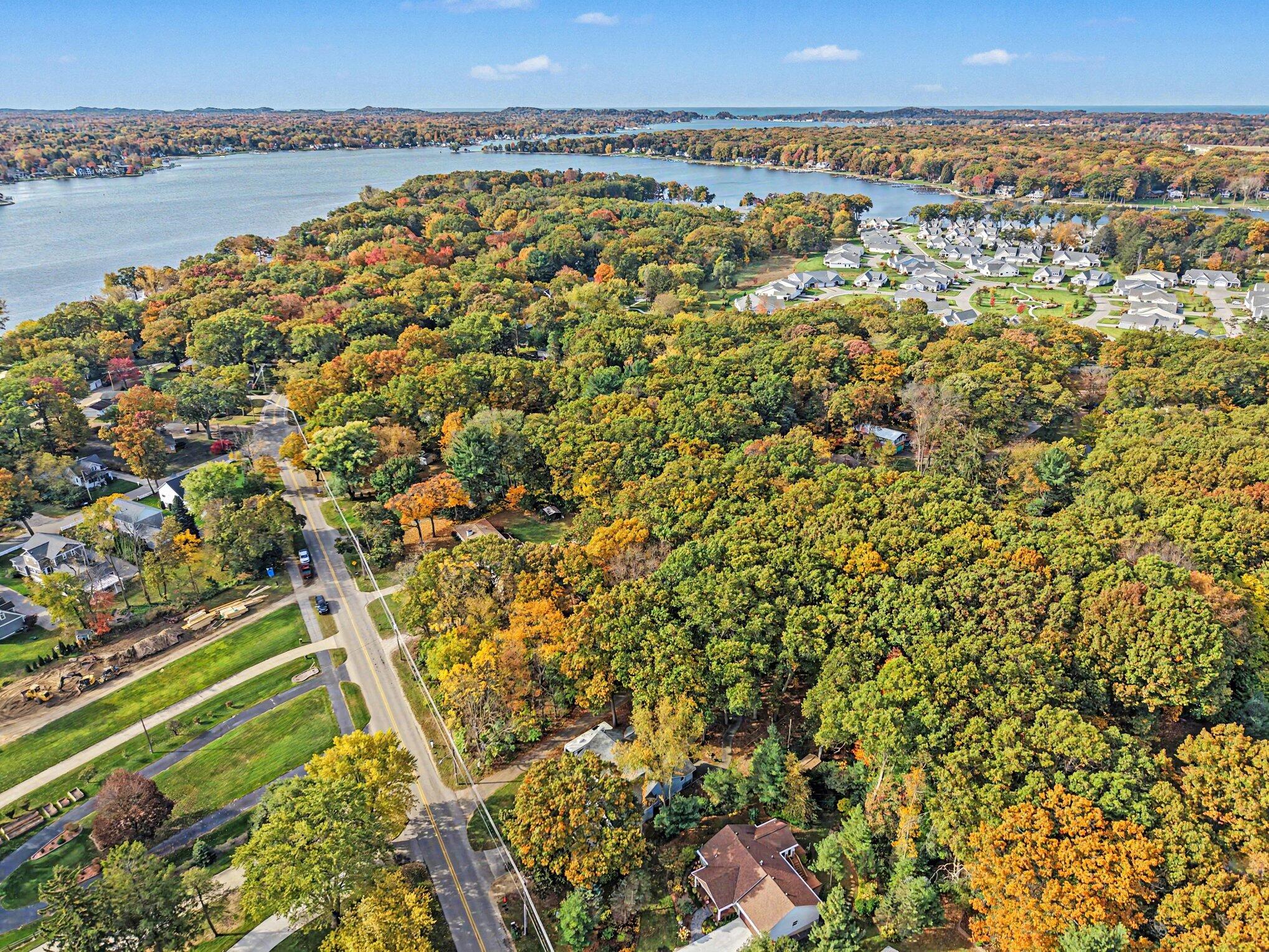 579 Howard Avenue Holland MI 49424