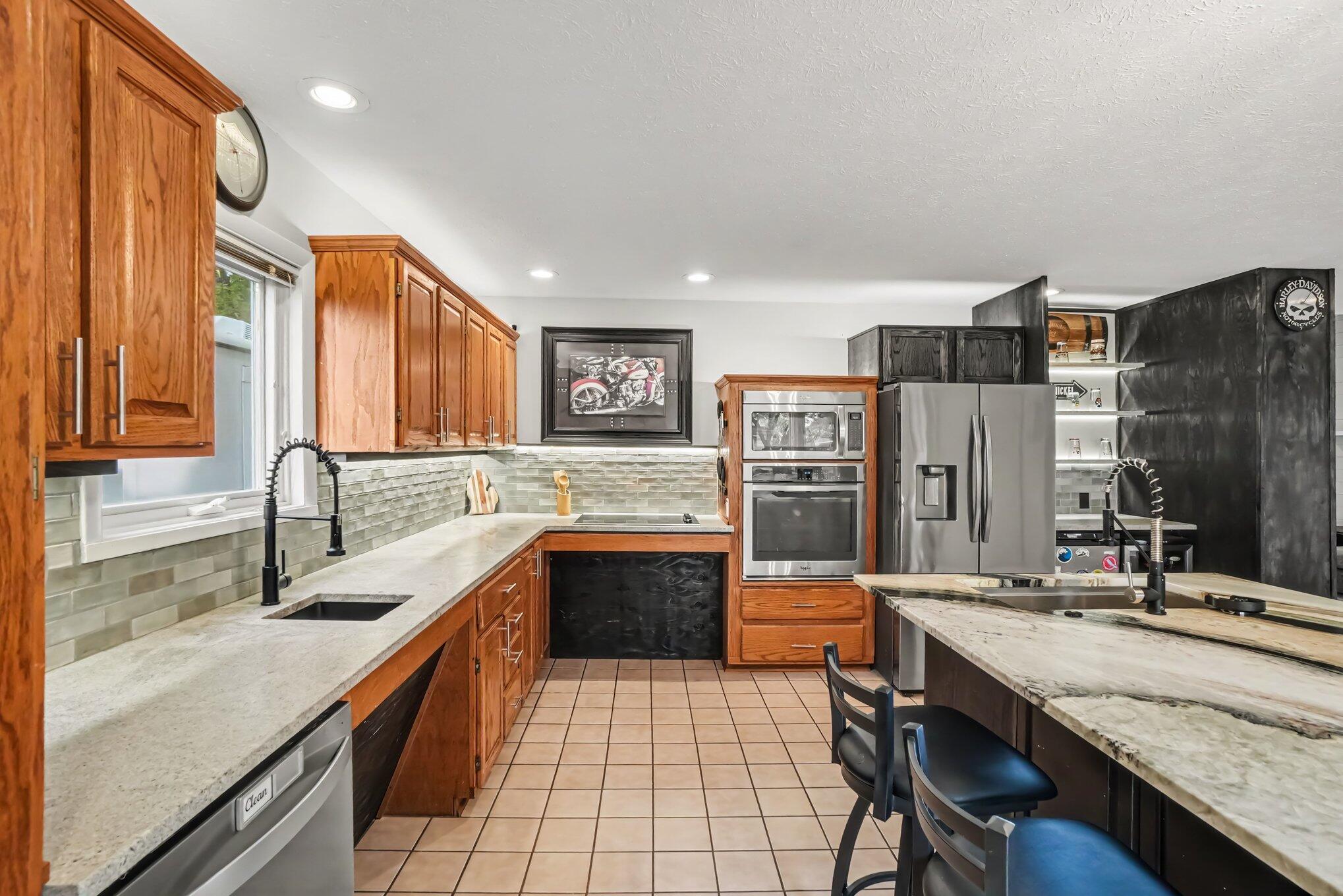 579 Howard Avenue Holland MI 49424