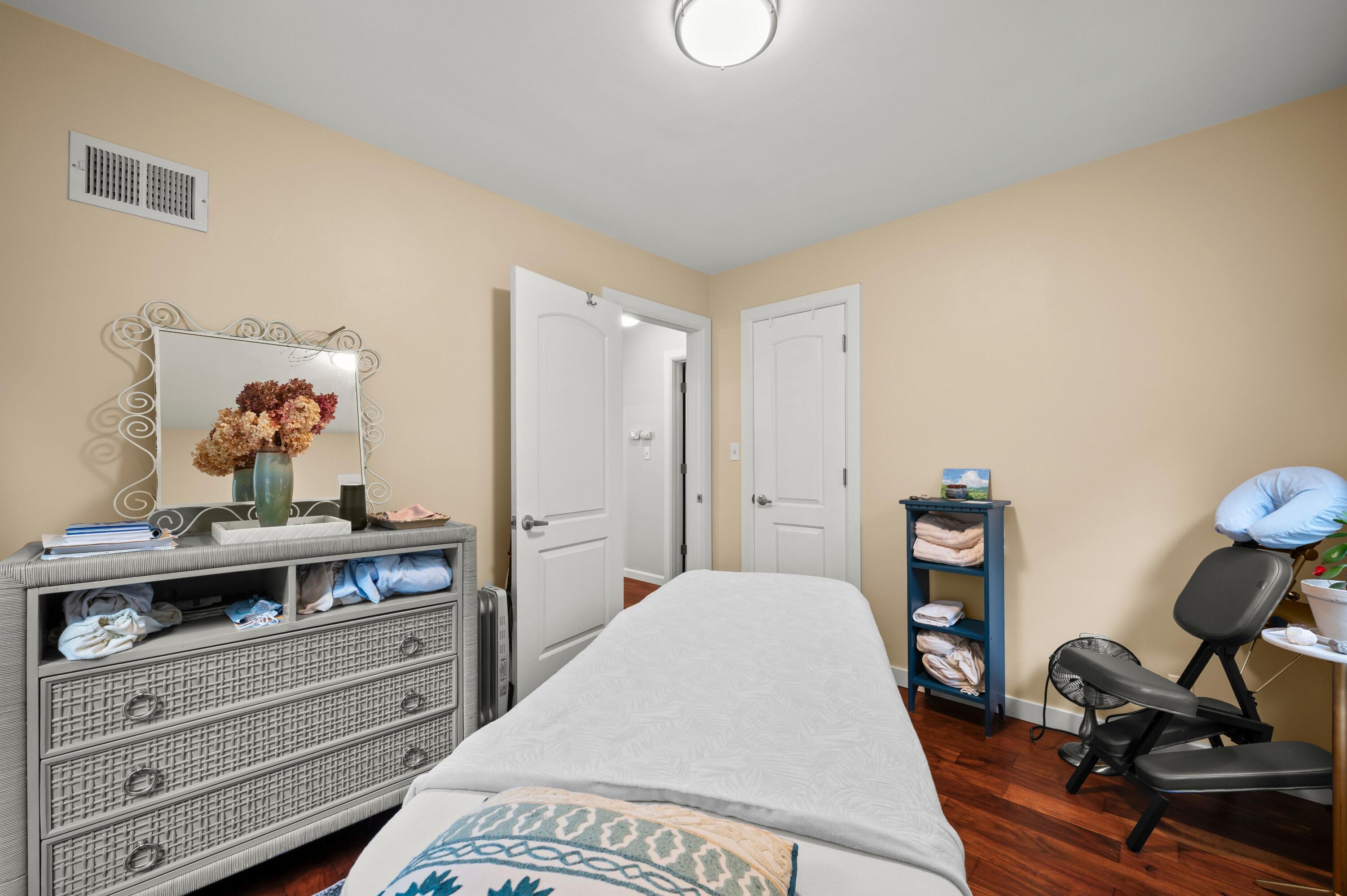 4604 Cleveland Avenue Stevensville MI 49127