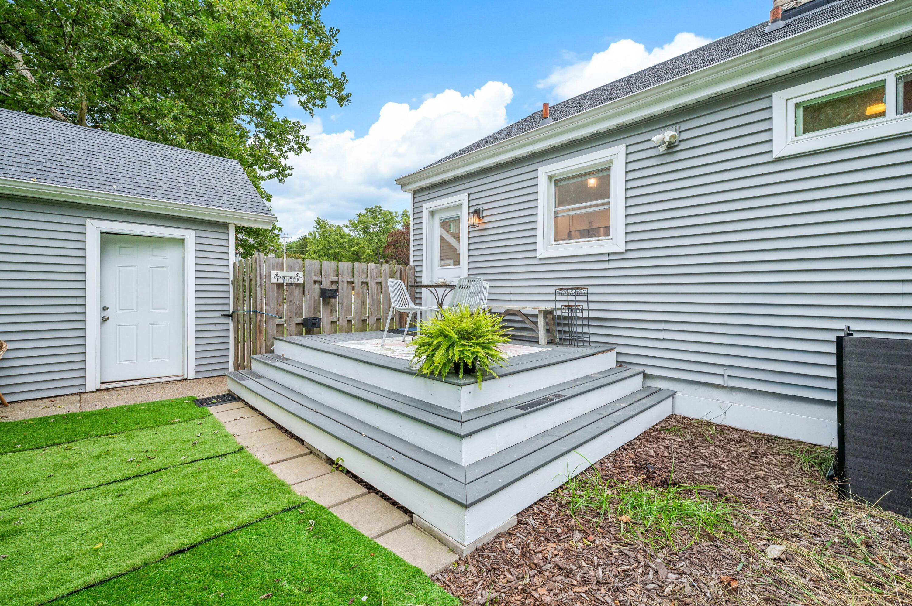 4604 Cleveland Avenue Stevensville MI 49127