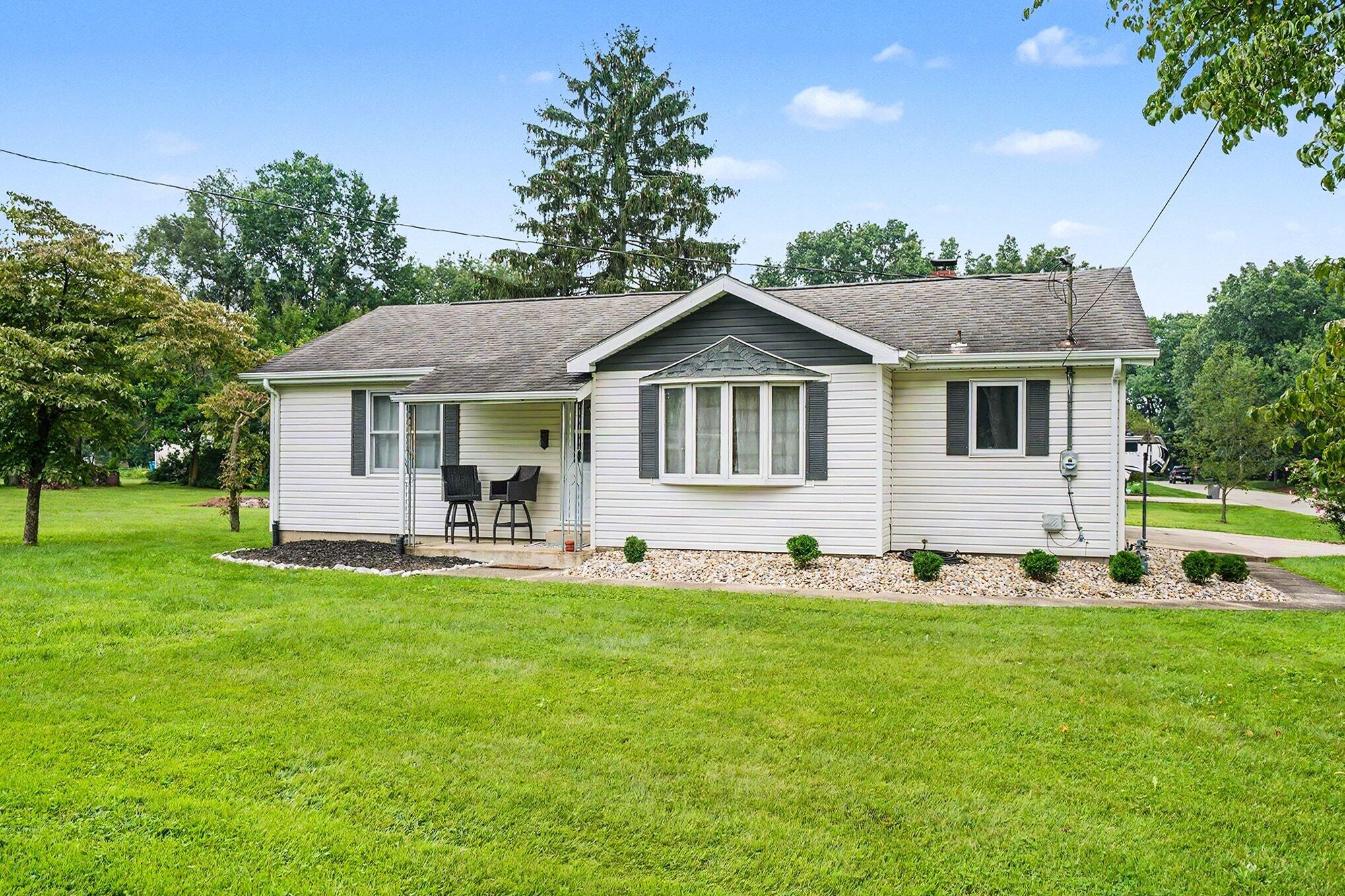 24350 Oak Street Edwardsburg MI 49112