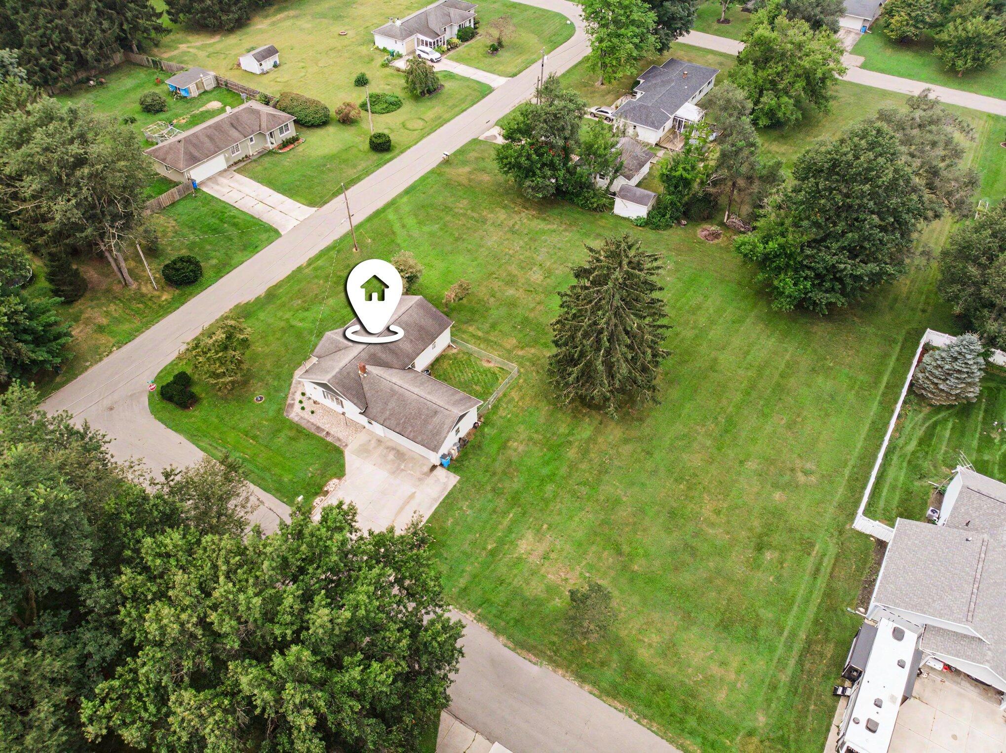 24350 Oak Street Edwardsburg MI 49112