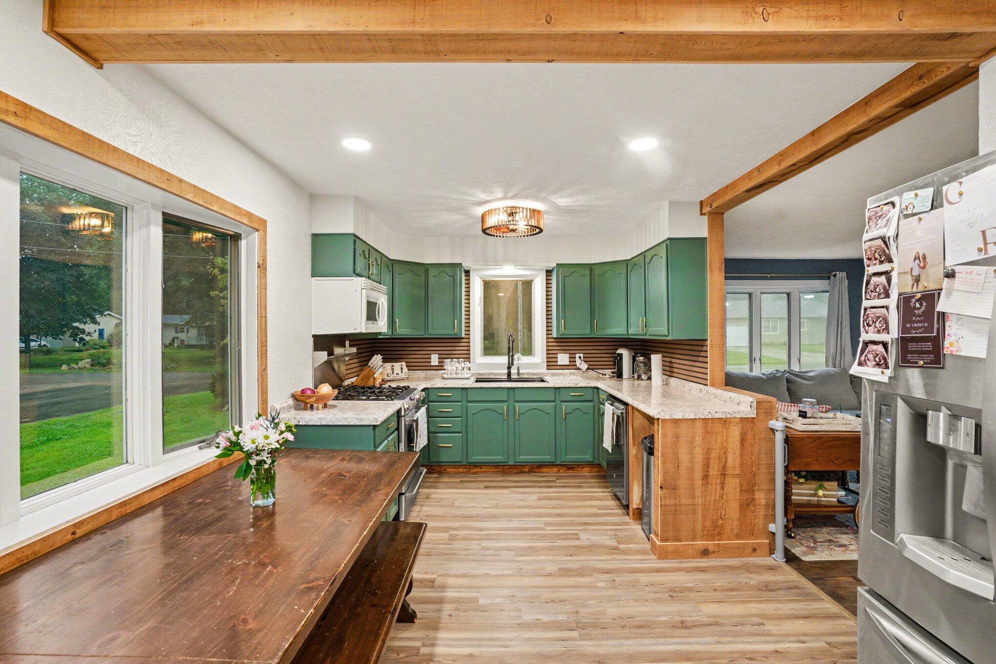 24350 Oak Street Edwardsburg MI 49112