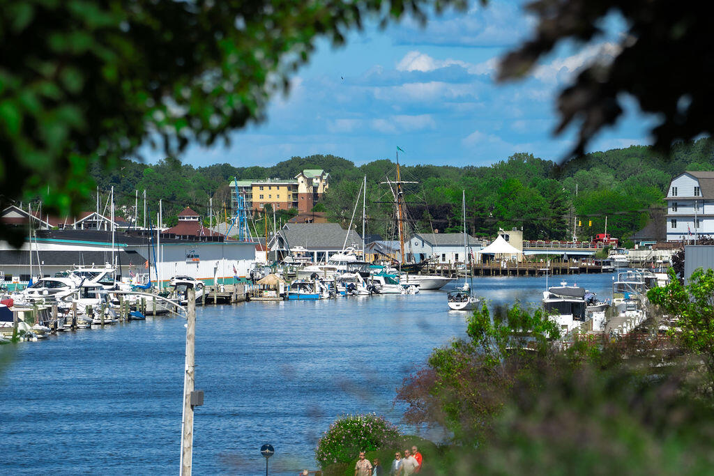 83 Michigan Avenue South Haven MI 49090