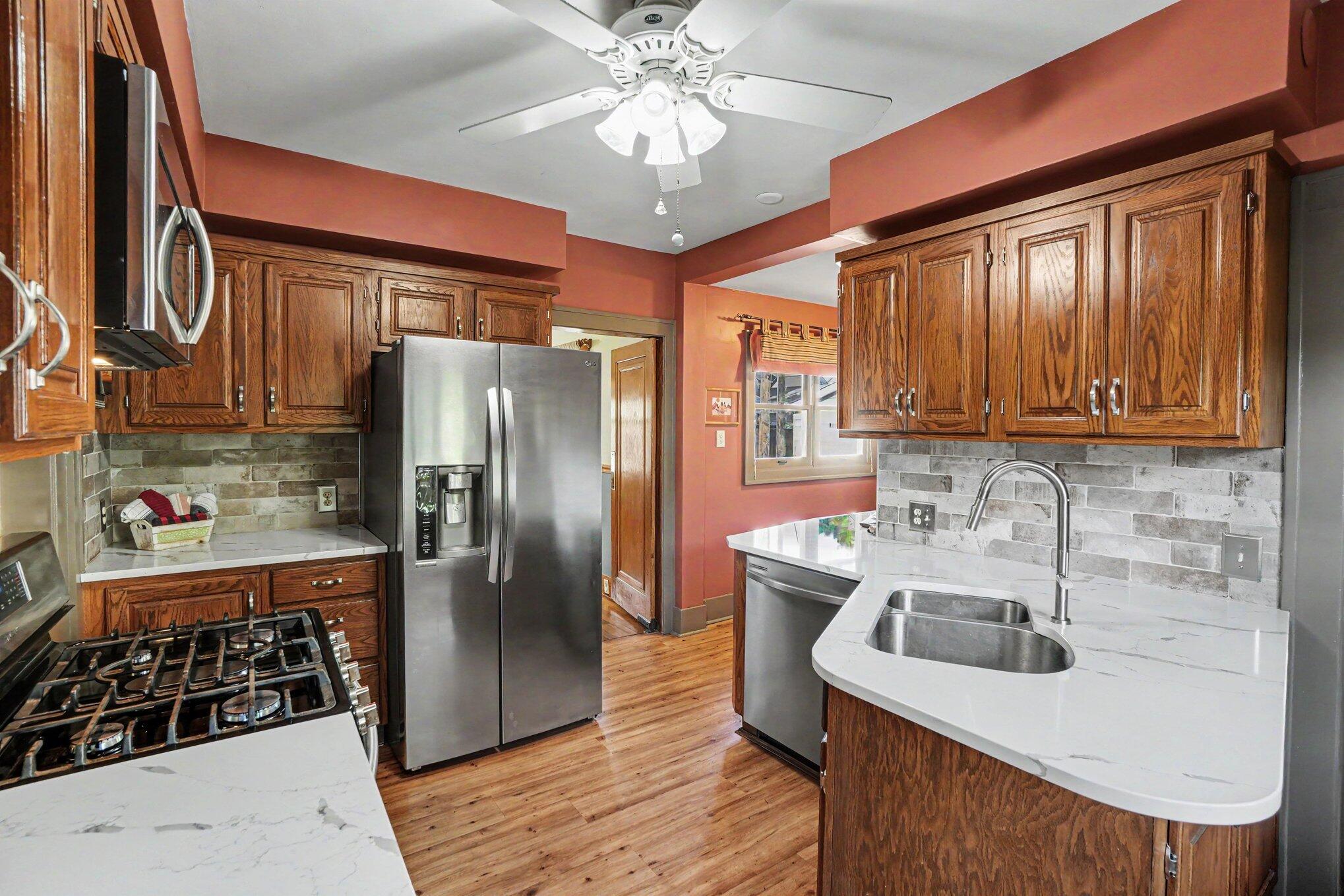 560 State Street Holland MI 49423