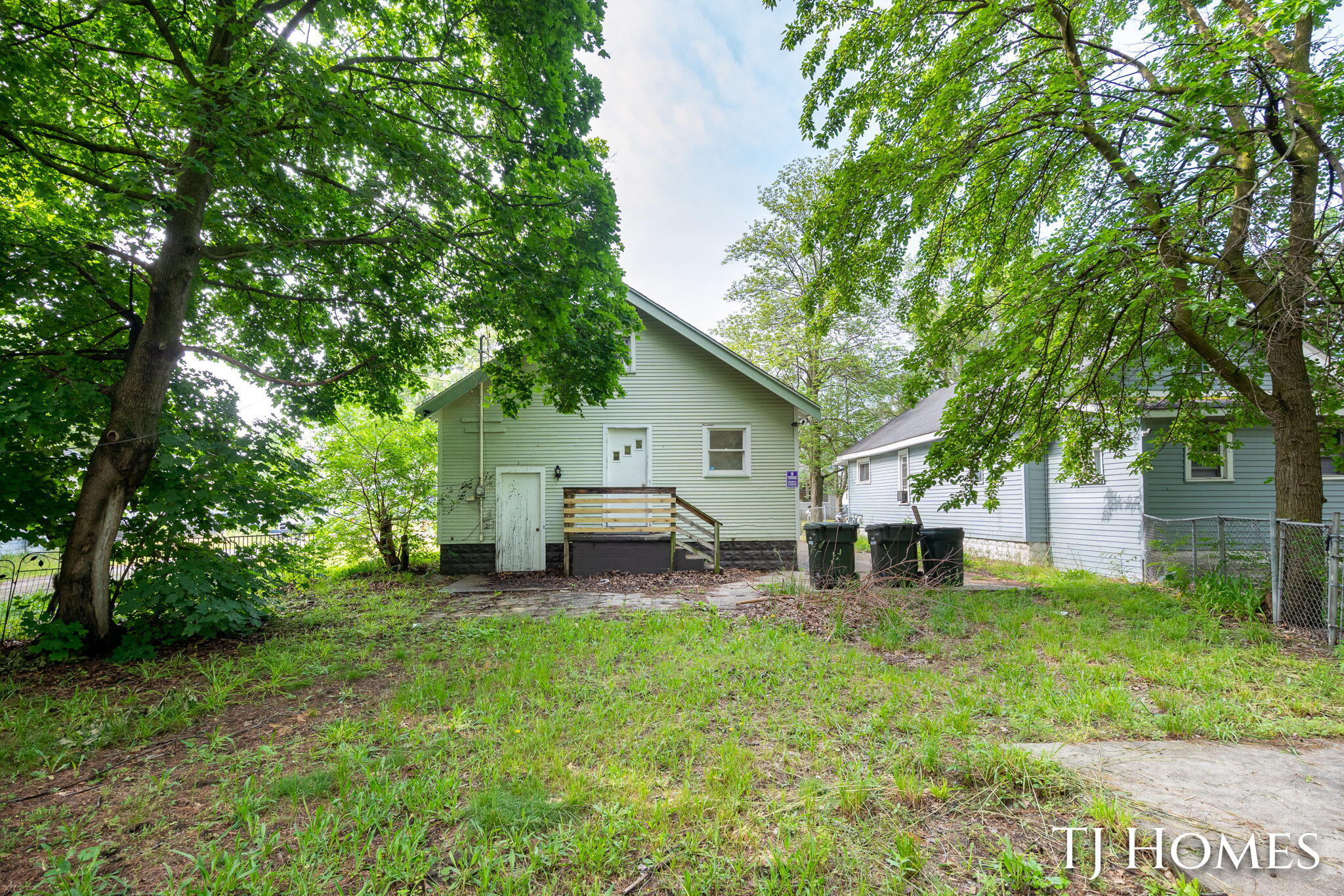 926 Emerson Avenue Muskegon MI 49442