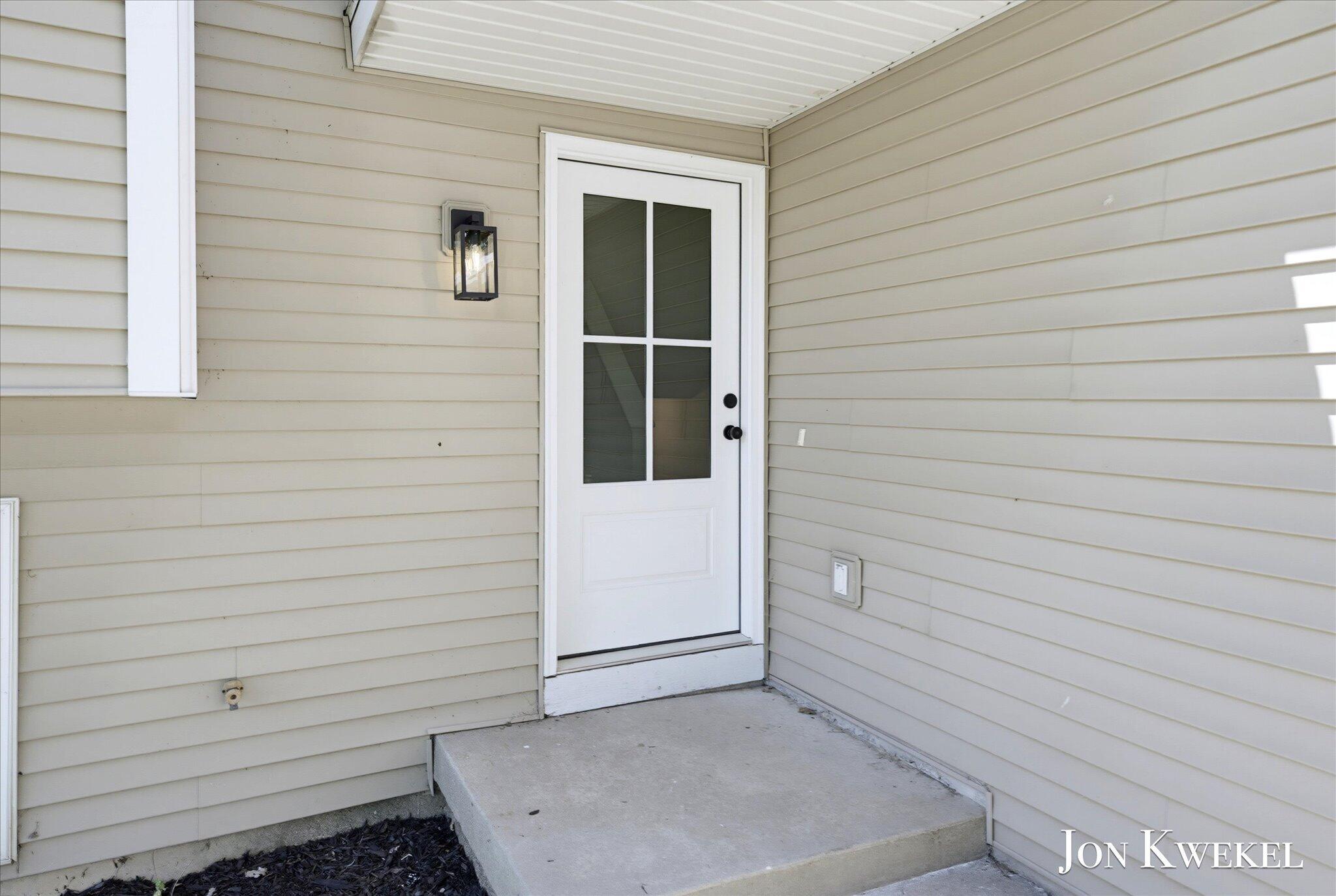 3547 Breton Valley SE Grand Rapids MI 49512