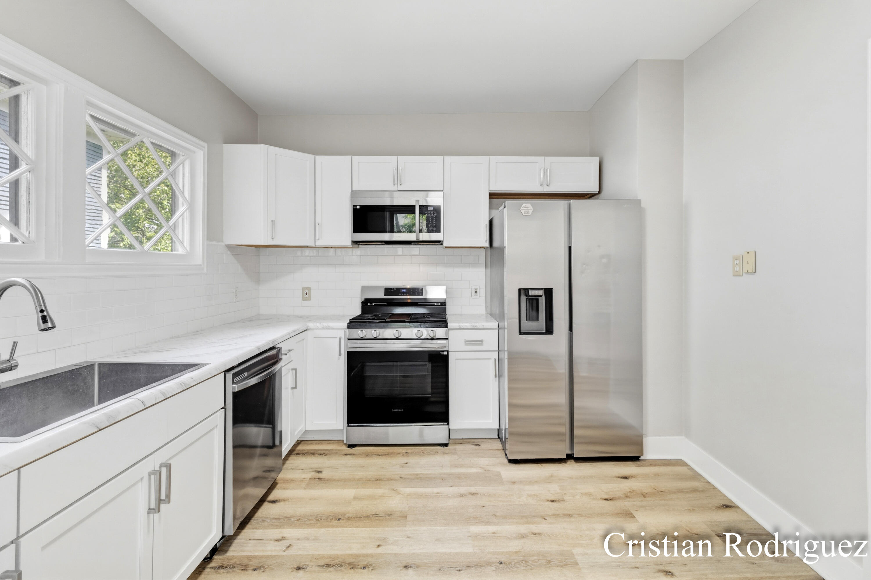 958 Dunham Street SE Grand Rapids MI 49506