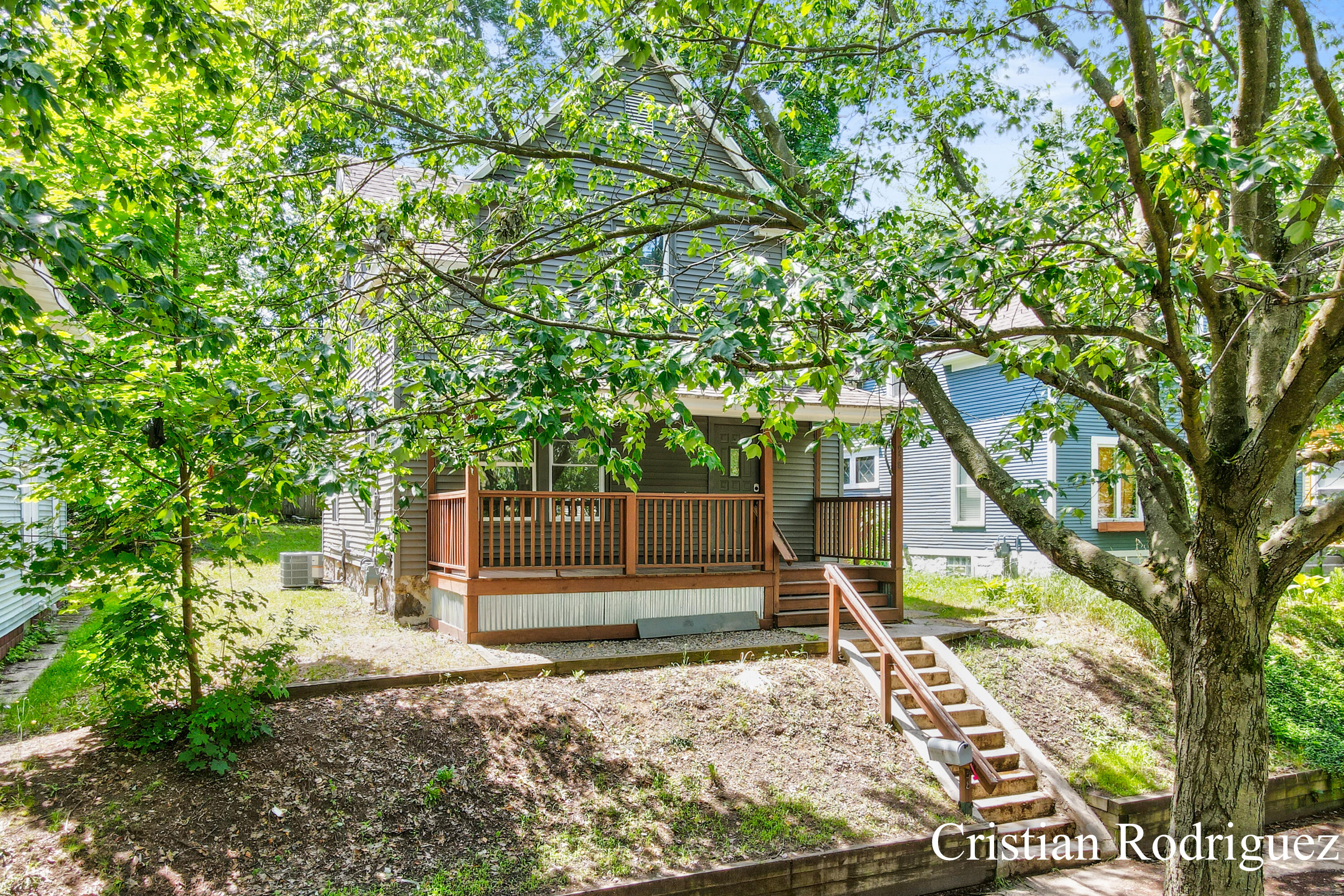 958 Dunham Street SE Grand Rapids MI 49506