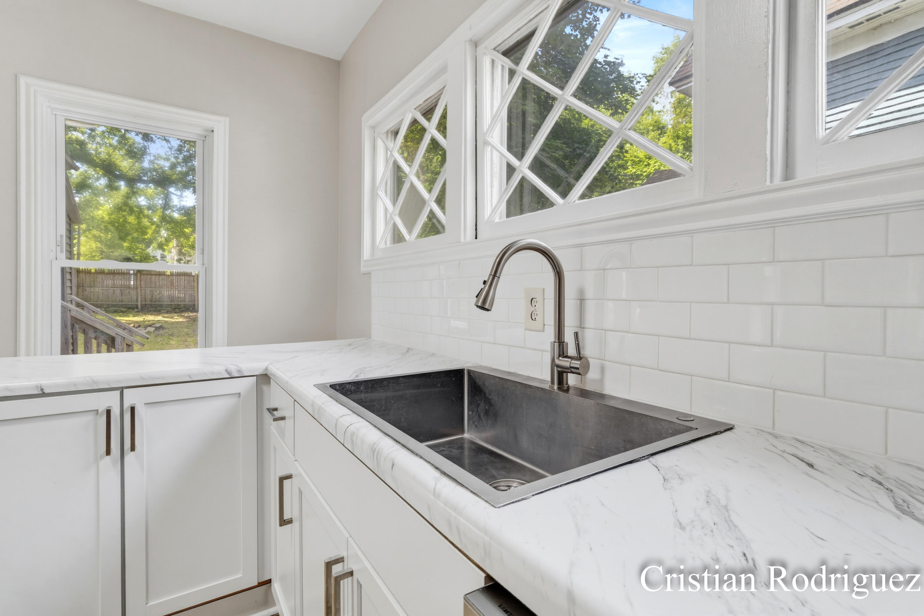 958 Dunham Street SE Grand Rapids MI 49506
