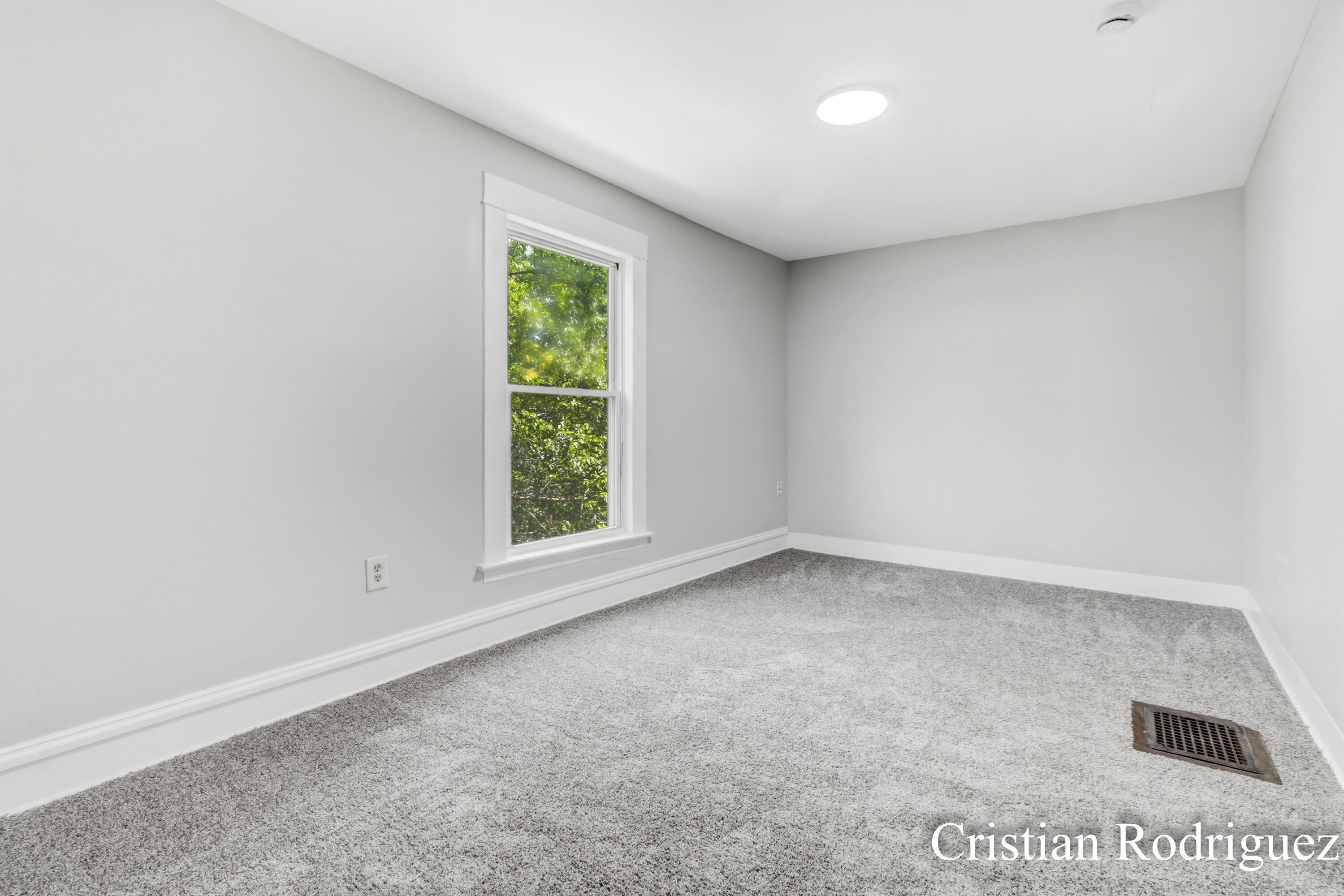 958 Dunham Street SE Grand Rapids MI 49506