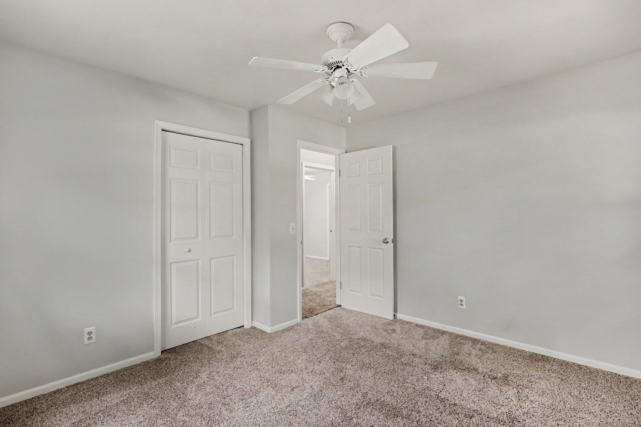 1924 Plymouth Terrace SE Grand Rapids MI 49506