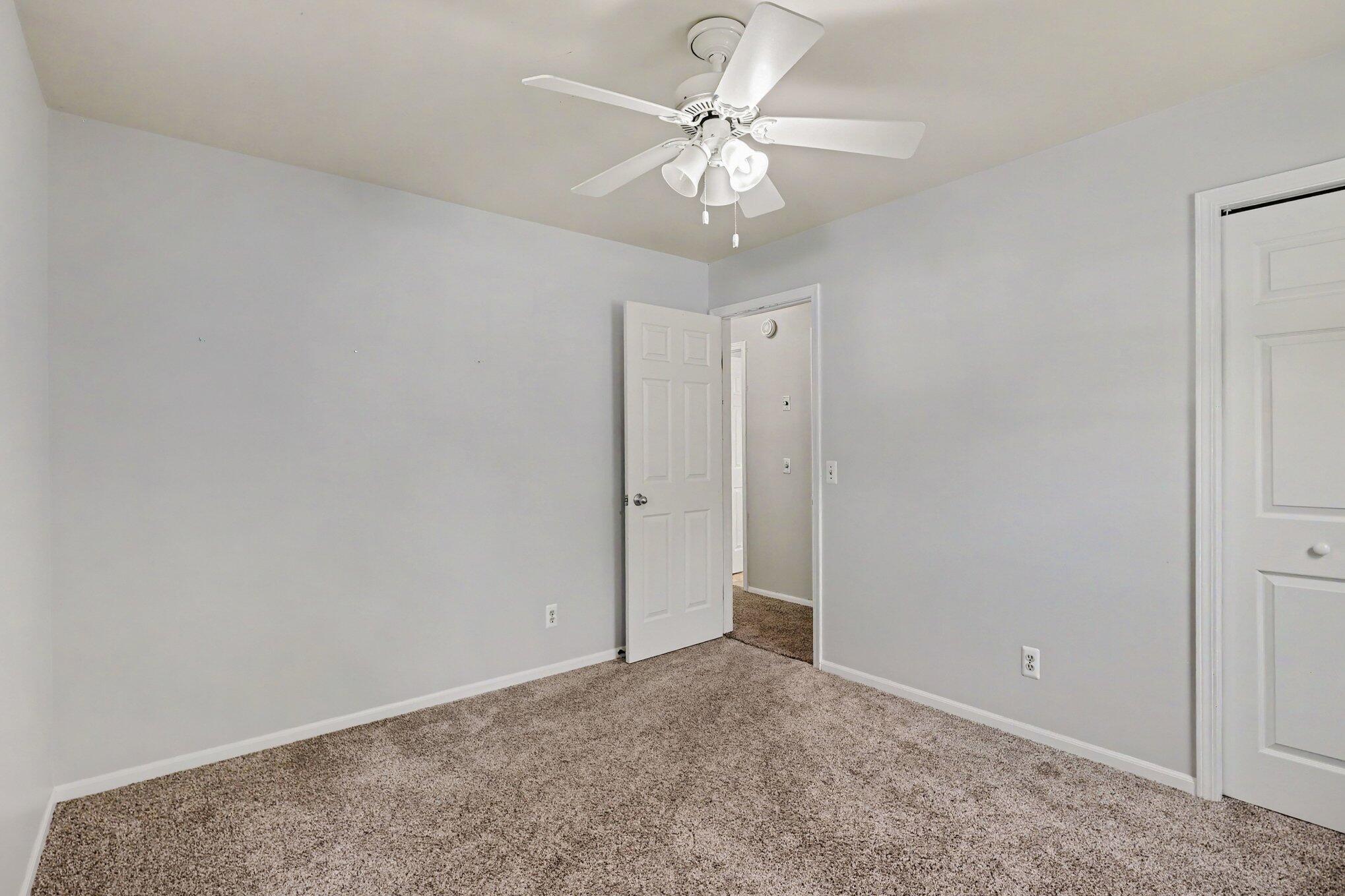 1924 Plymouth Terrace SE Grand Rapids MI 49506