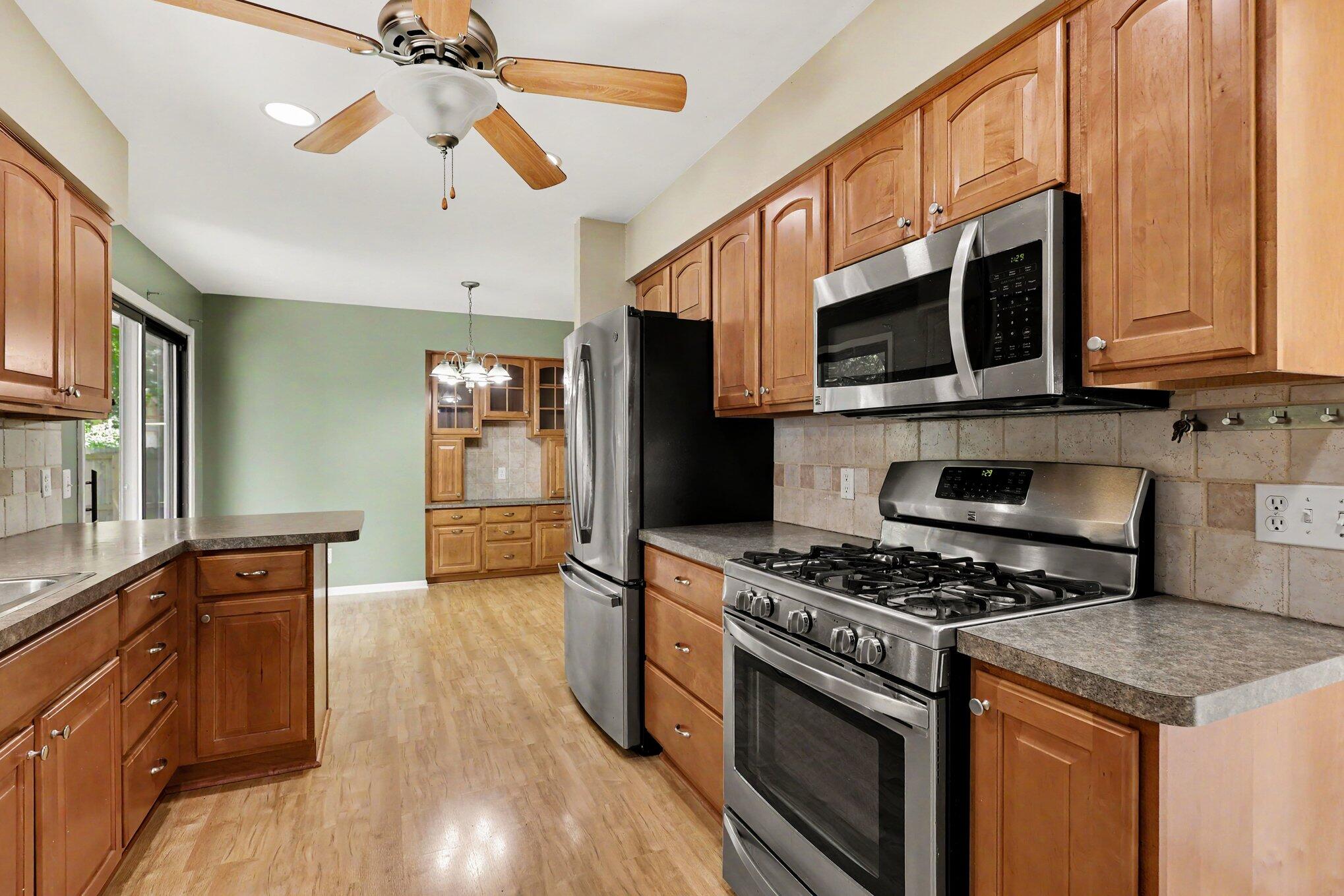 1924 Plymouth Terrace SE Grand Rapids MI 49506
