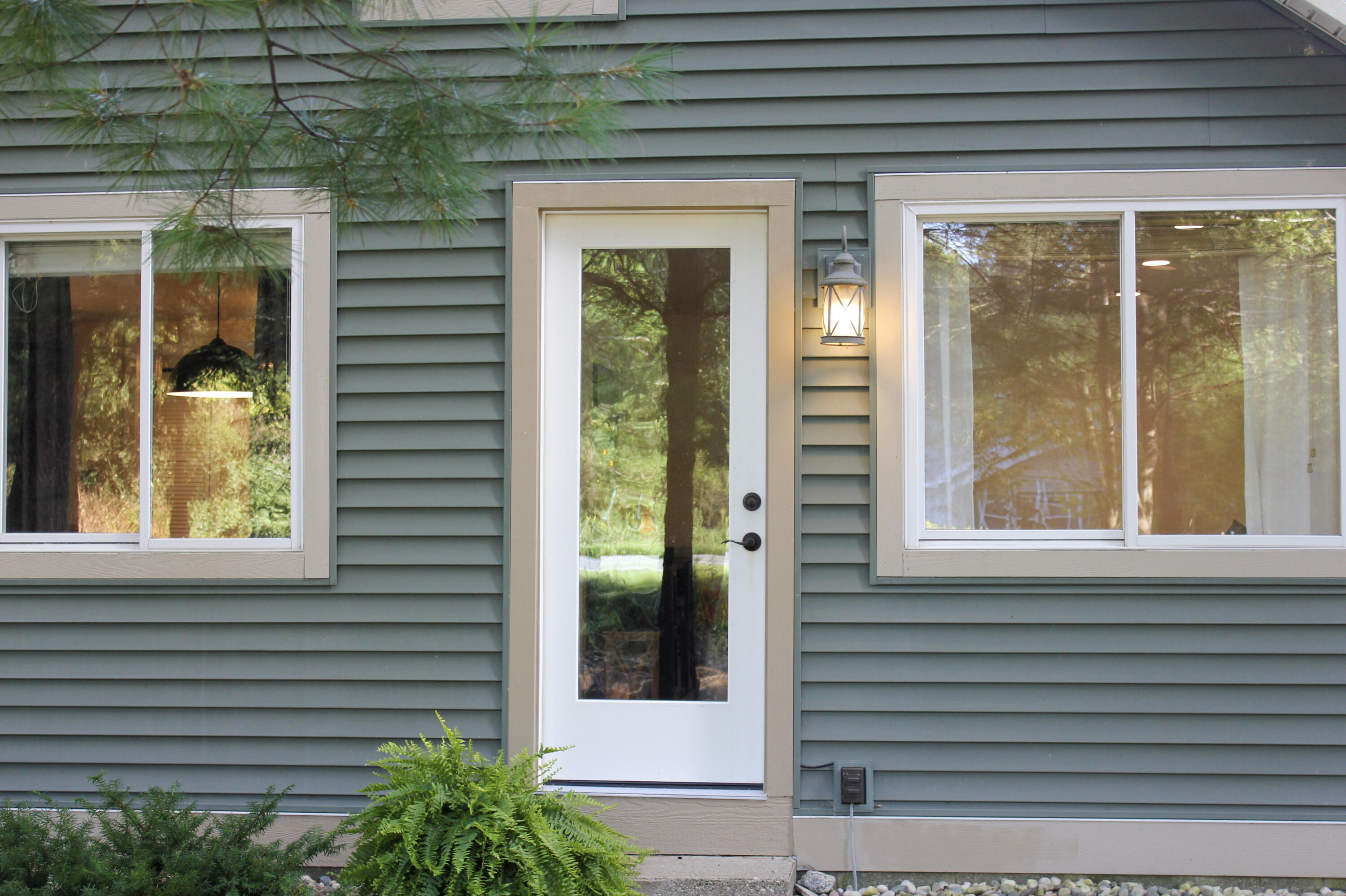3429 W Giles Road Muskegon MI 49445