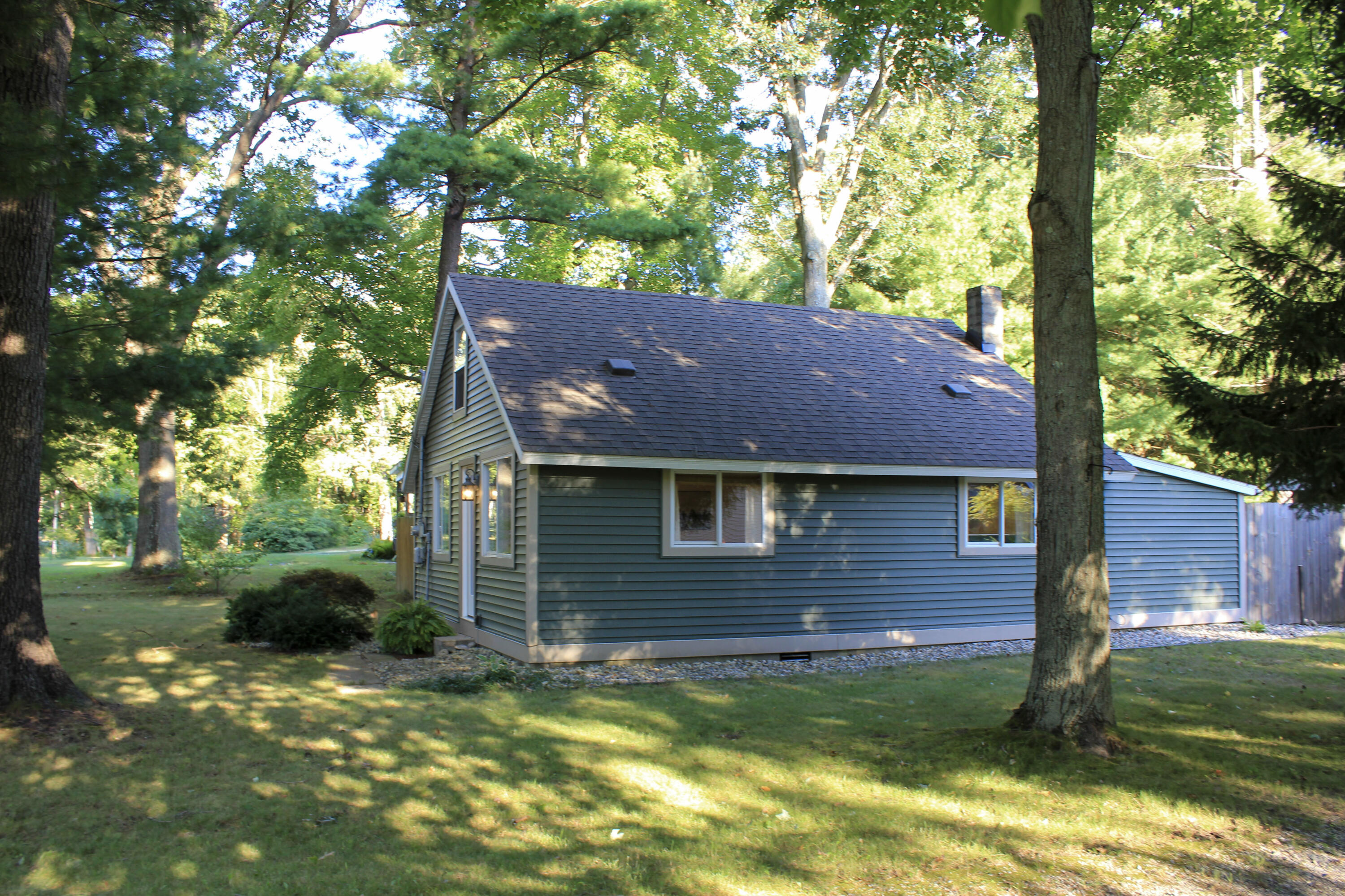 3429 W Giles Road Muskegon MI 49445