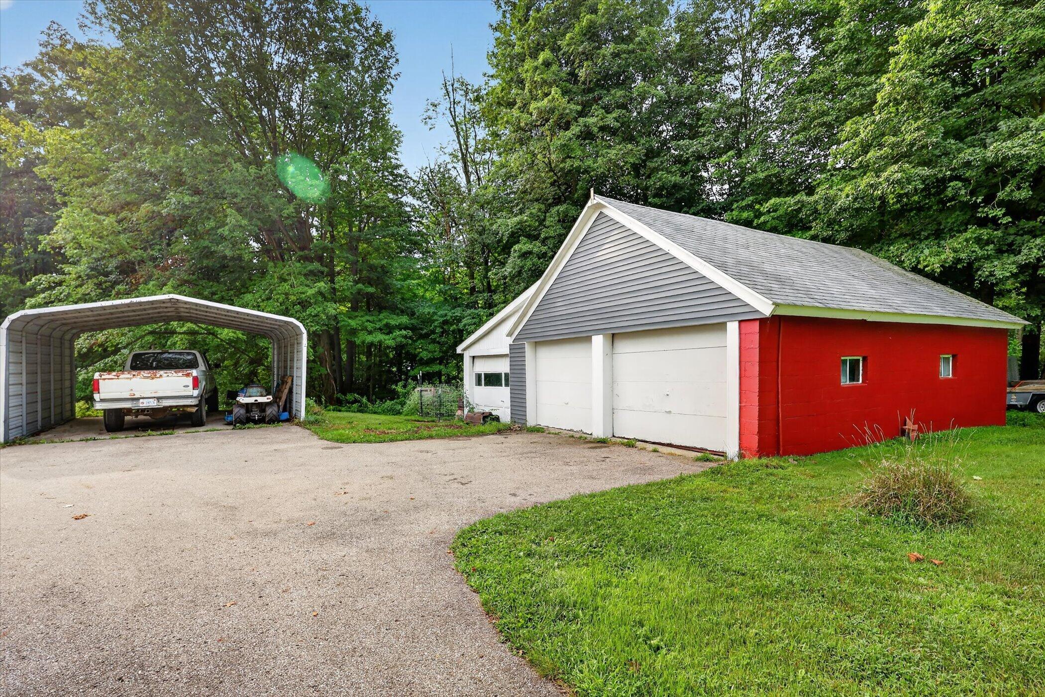 8601 Almena Drive Kalamazoo MI 49009