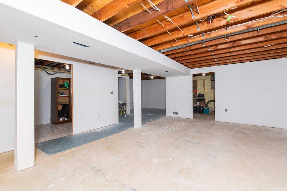 3093 Thayer Avenue Kalamazoo MI 49004