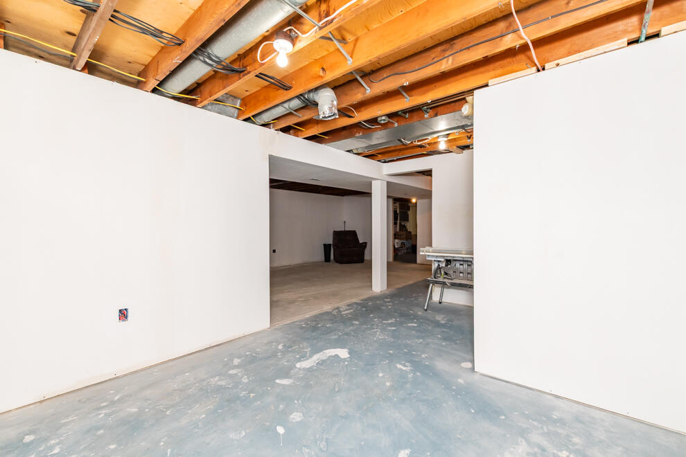 3093 Thayer Avenue Kalamazoo MI 49004