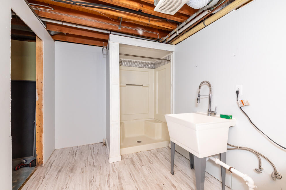 3093 Thayer Avenue Kalamazoo MI 49004