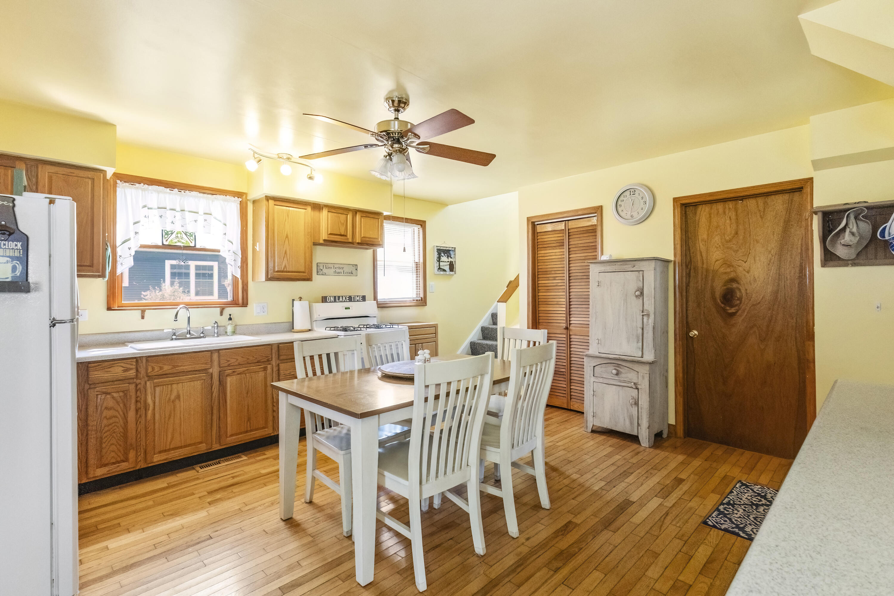 62560 Gilmore Avenue Dowagiac MI 49047