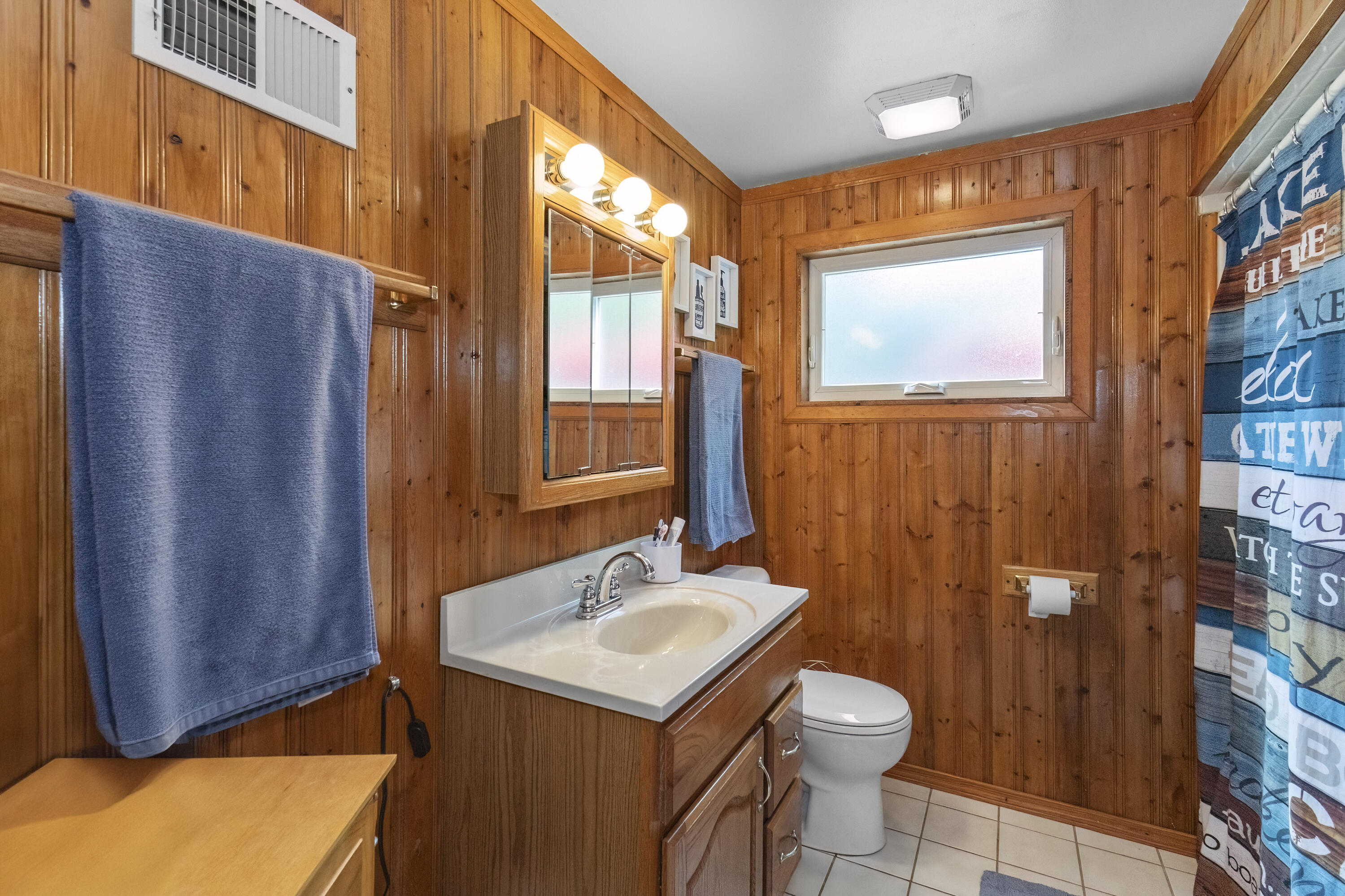 62560 Gilmore Avenue Dowagiac MI 49047