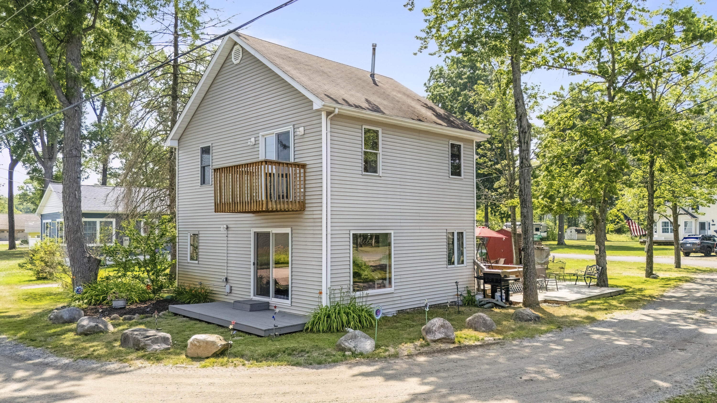 62560 Gilmore Avenue Dowagiac MI 49047