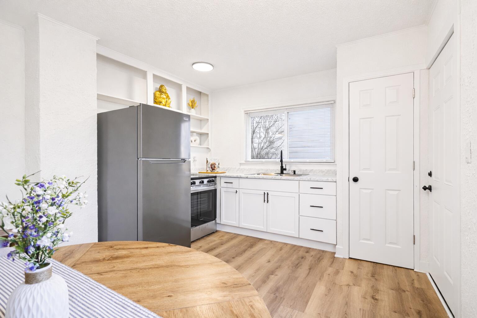 1013 Trimble Avenue Kalamazoo MI 49048