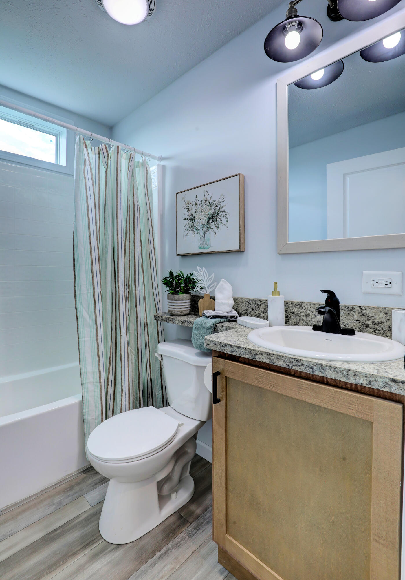 8519 Sandpiper Street Zeeland MI 49464