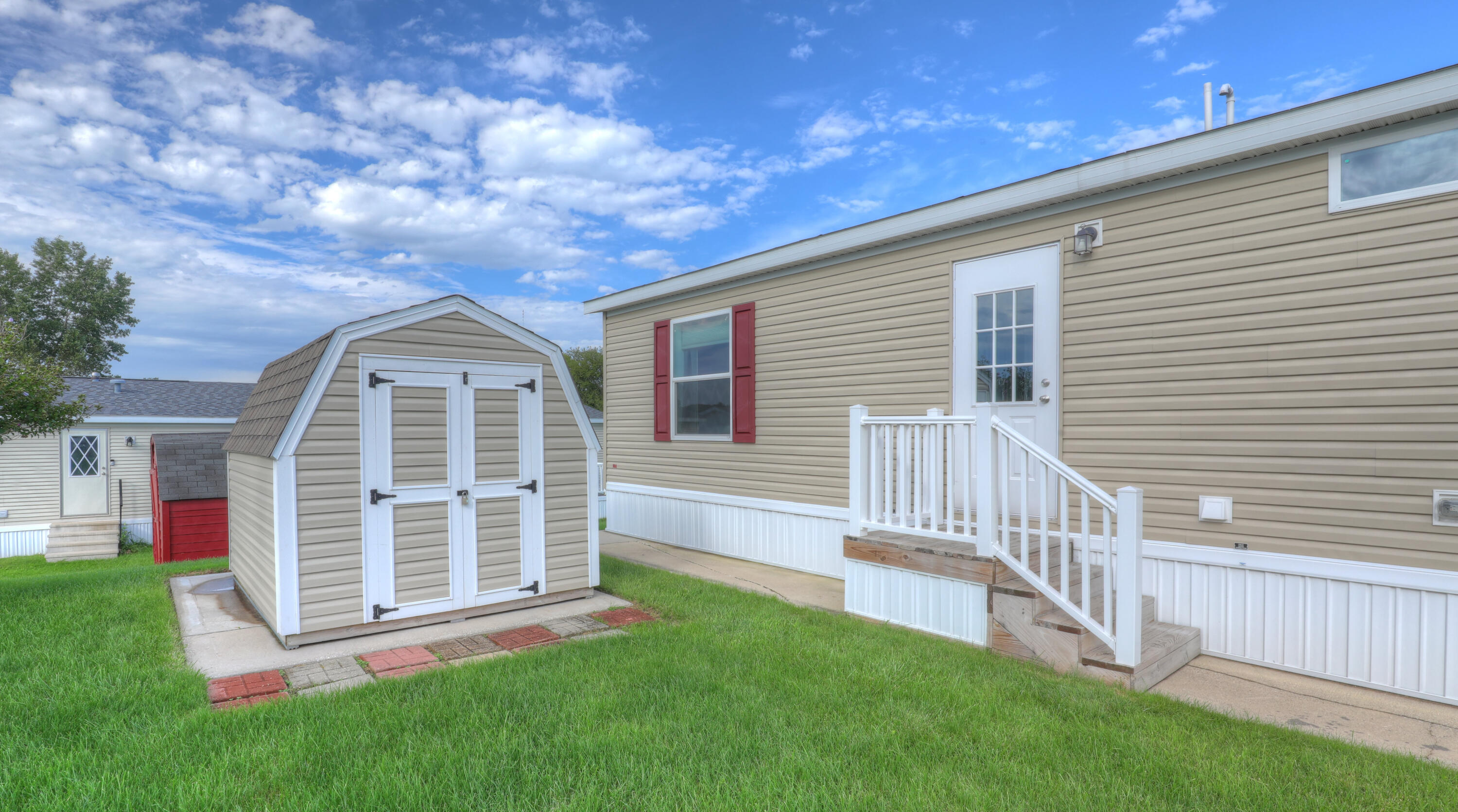 8519 Sandpiper Street Zeeland MI 49464