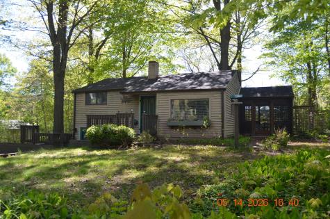 6446 Harrison Street Coloma MI 49038