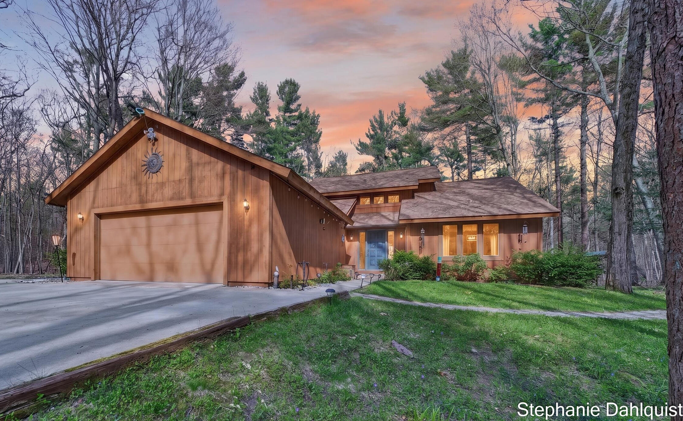 848 Scenic Drive Muskegon MI 49445